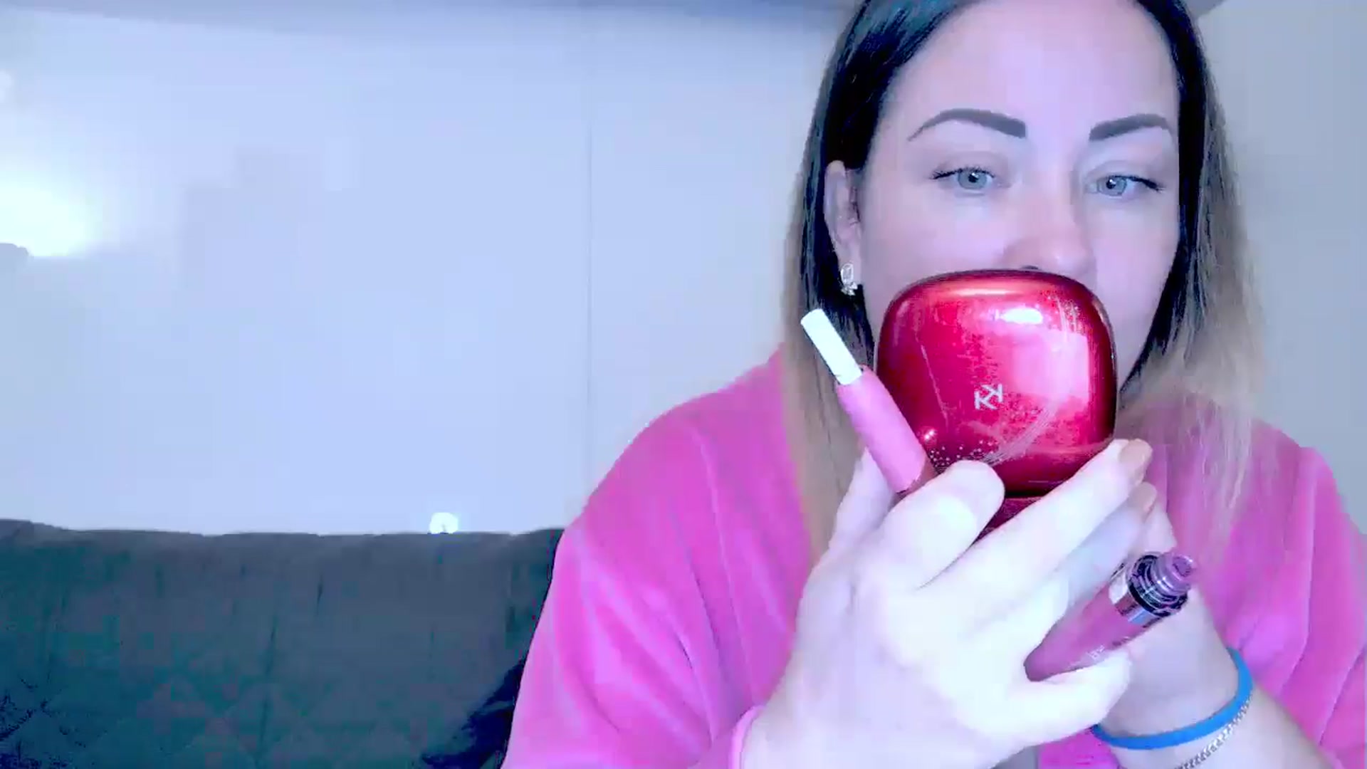 Gallery image thumbnail from Crazy_Ass's myfreecams stream on, 10/08/2024, 12:39 image 2 of 20