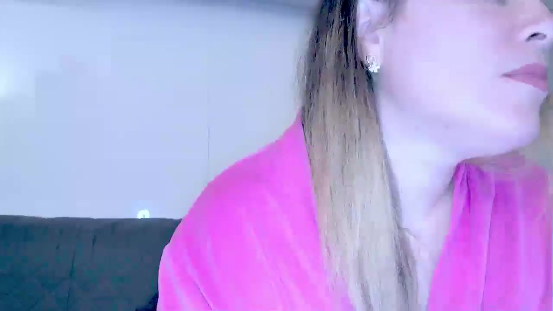 Gallery image thumbnail from Crazy_Ass's myfreecams stream on, 10/08/2024, 12:39 image 4 of 20