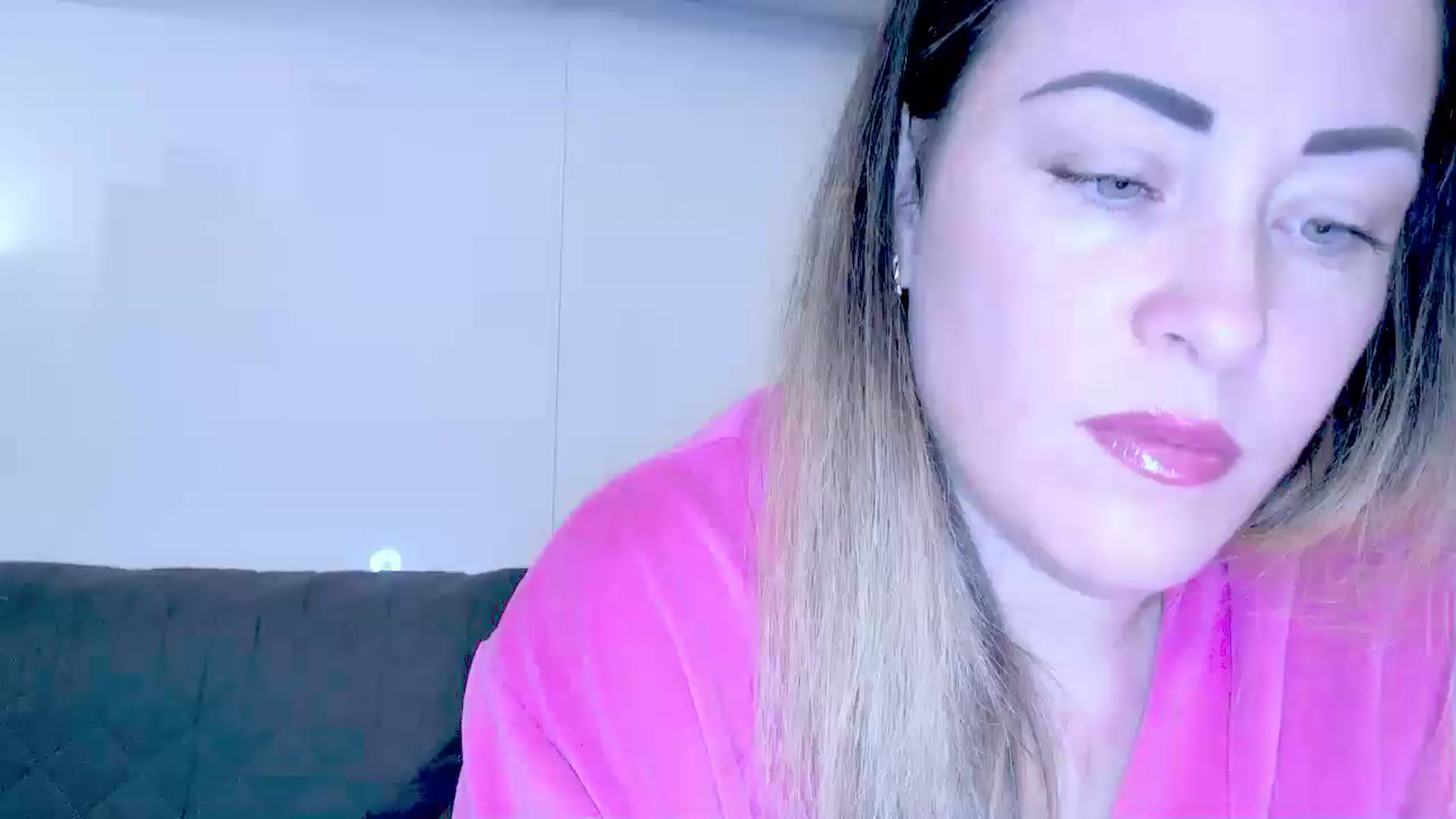Gallery image thumbnail from Crazy_Ass's myfreecams stream on, 10/08/2024, 12:39 image 9 of 20