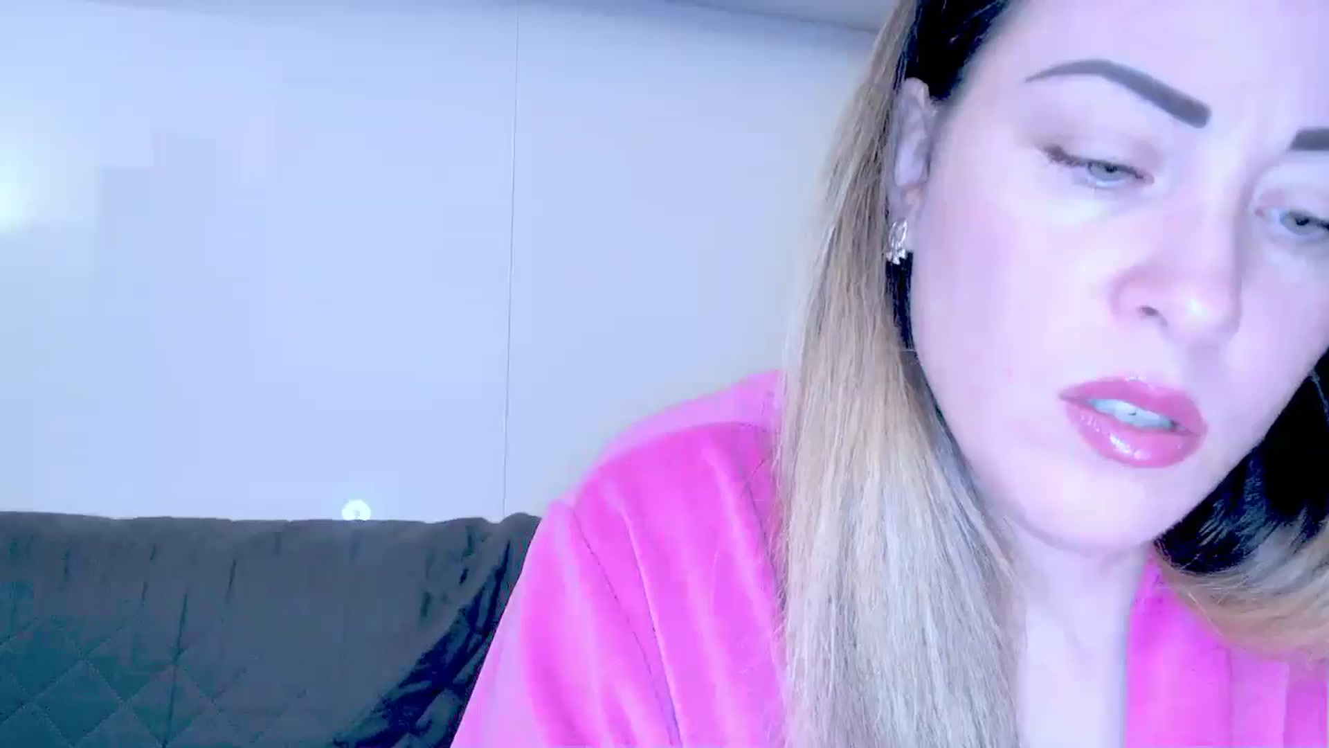 Gallery image thumbnail from Crazy_Ass's myfreecams stream on, 10/08/2024, 12:39 image 19 of 20
