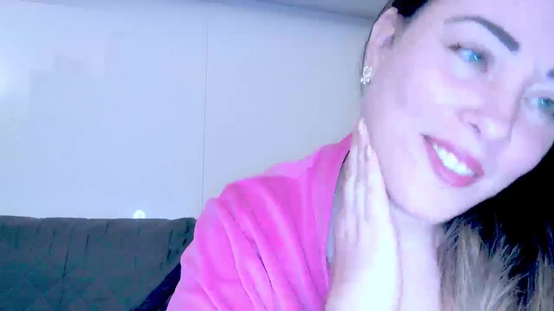 Gallery image thumbnail from Crazy_Ass's myfreecams stream on, 10/08/2024, 12:51 image 18 of 20