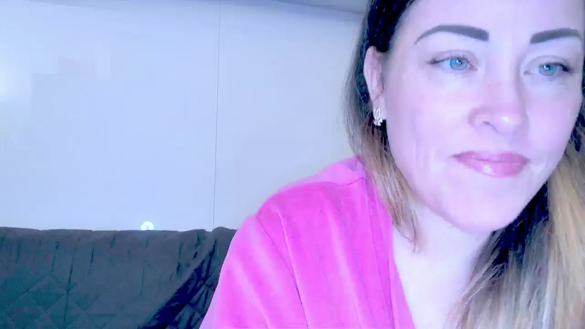 Gallery image thumbnail from Crazy_Ass's myfreecams stream on, 10/08/2024, 13:16 image 14 of 20