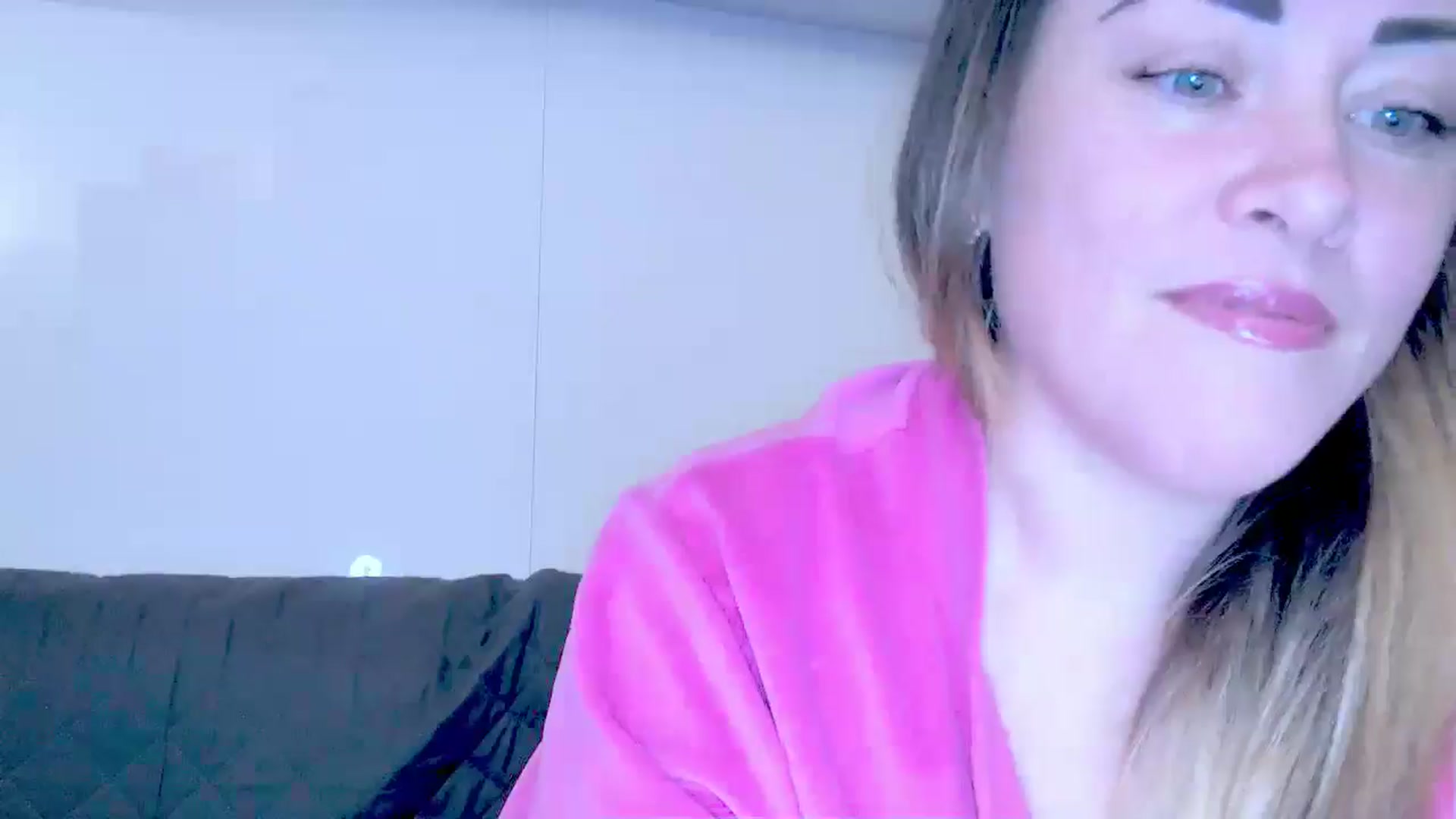Gallery image thumbnail from Crazy_Ass's myfreecams stream on, 10/08/2024, 13:16 image 2 of 20