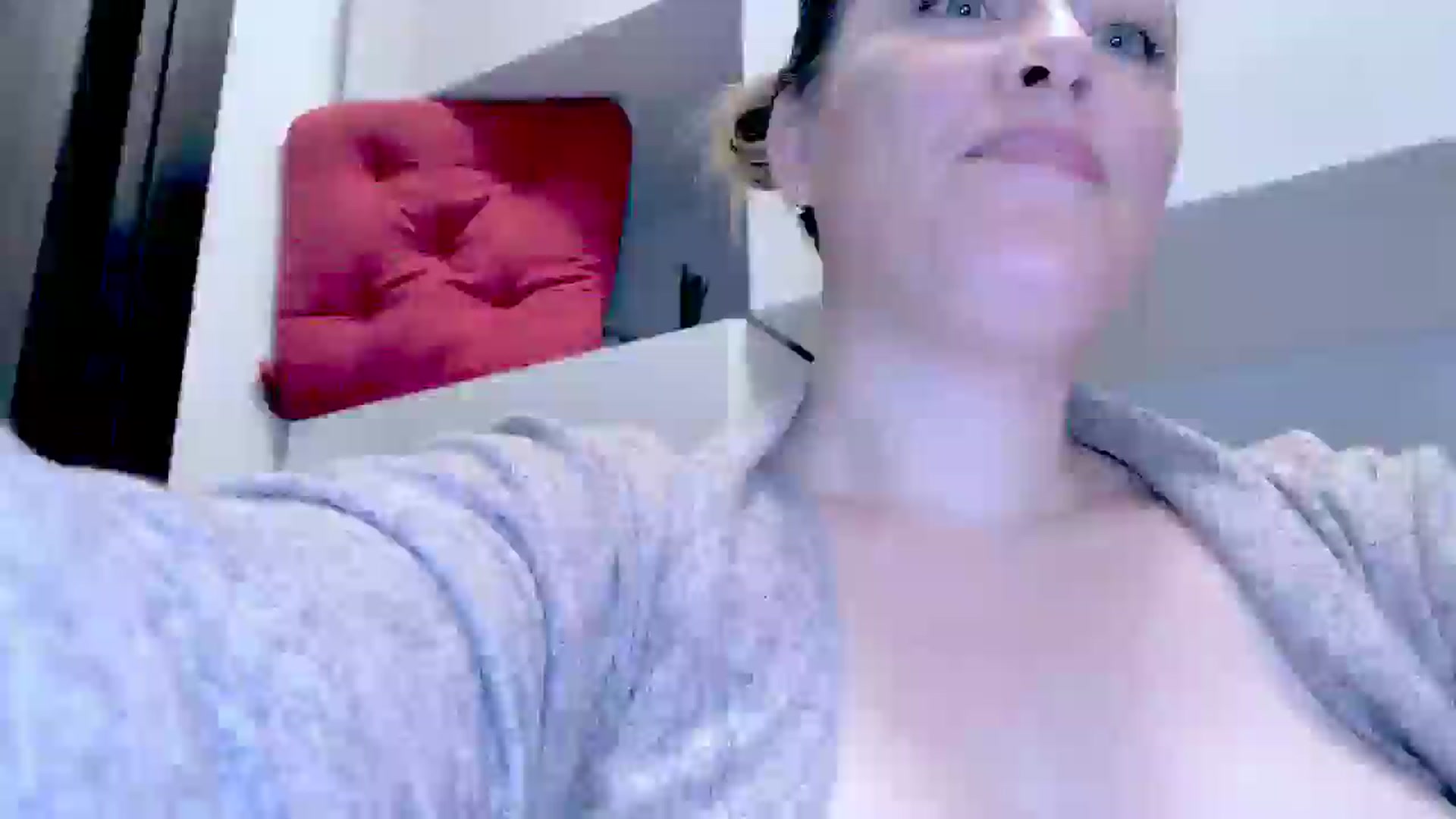Gallery image thumbnail from Crazy_Ass's myfreecams stream on, 10/09/2024, 14:50 image 5 of 20