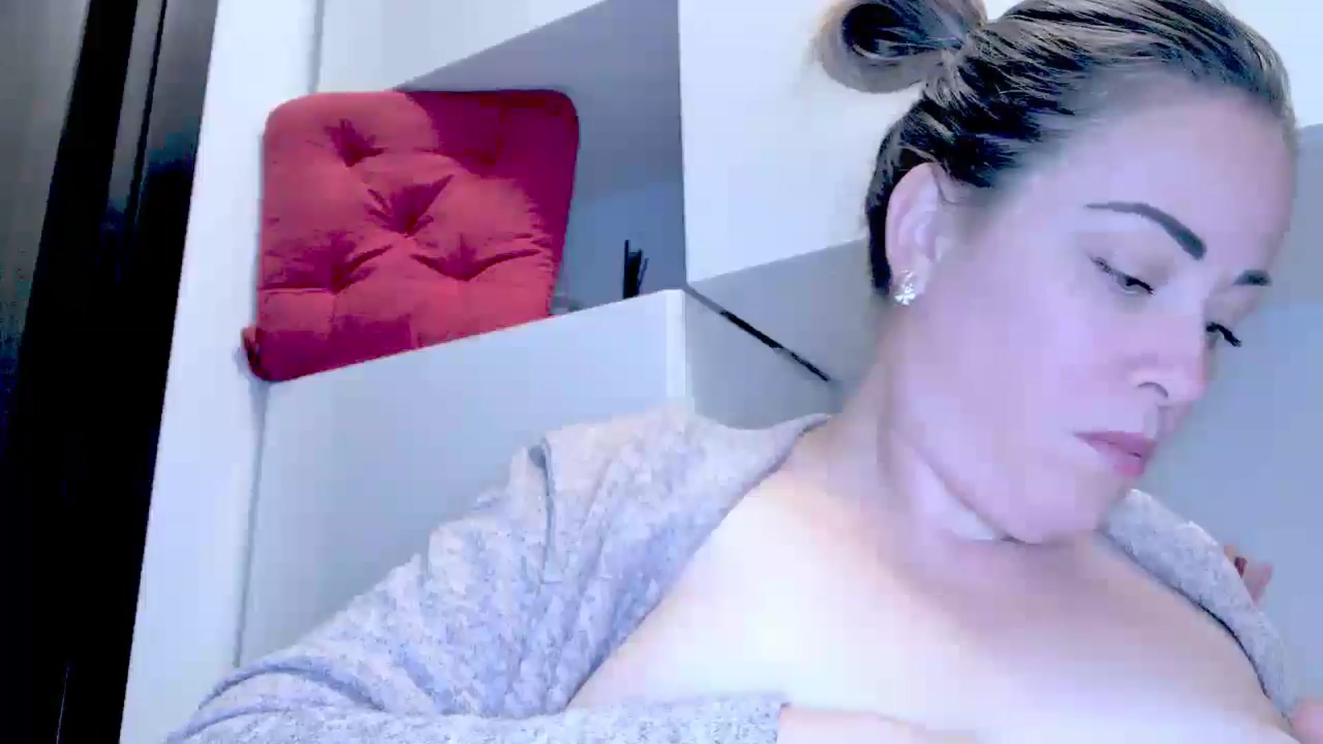 Gallery image thumbnail from Crazy_Ass's myfreecams stream on, 10/09/2024, 14:50 image 18 of 20