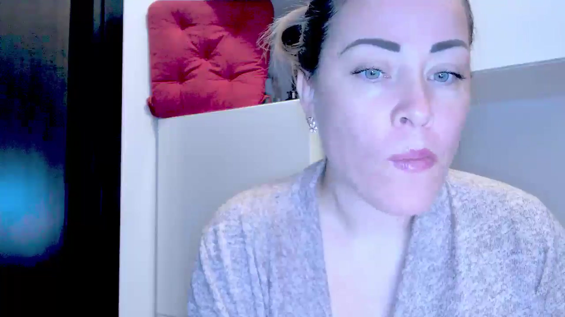 Gallery image thumbnail from Crazy_Ass's myfreecams stream on, 10/09/2024, 15:15 image 19 of 20