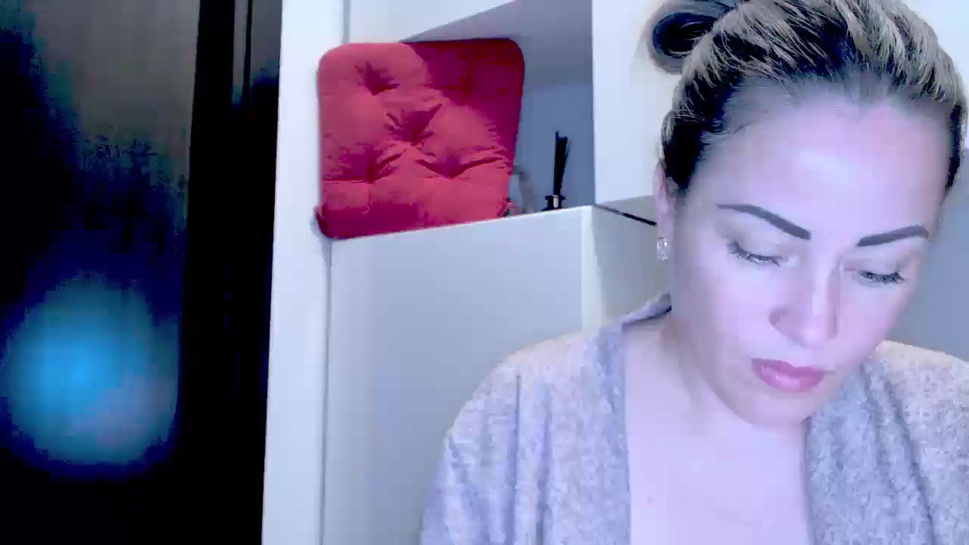 Gallery image thumbnail from Crazy_Ass's myfreecams stream on, 10/09/2024, 15:15 image 8 of 20