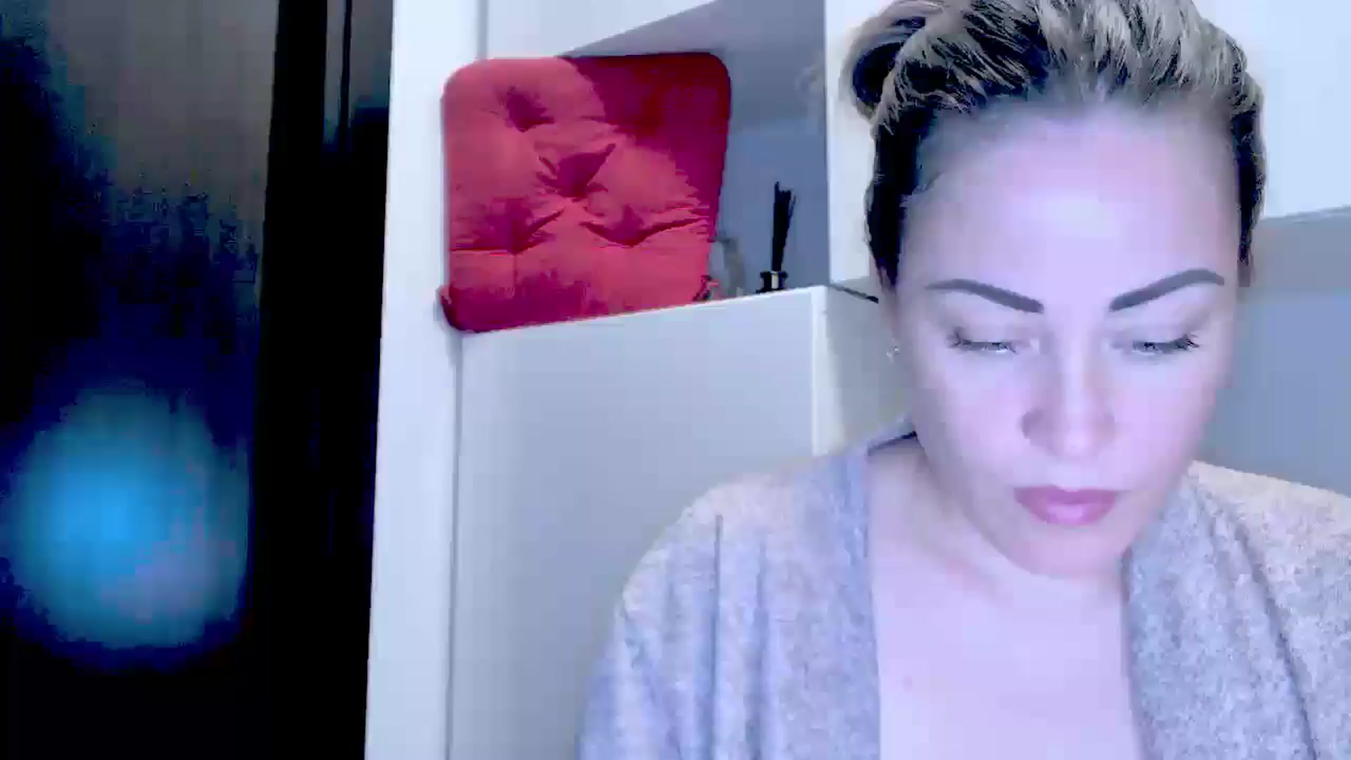 Gallery image thumbnail from Crazy_Ass's myfreecams stream on, 10/09/2024, 15:15 image 4 of 20