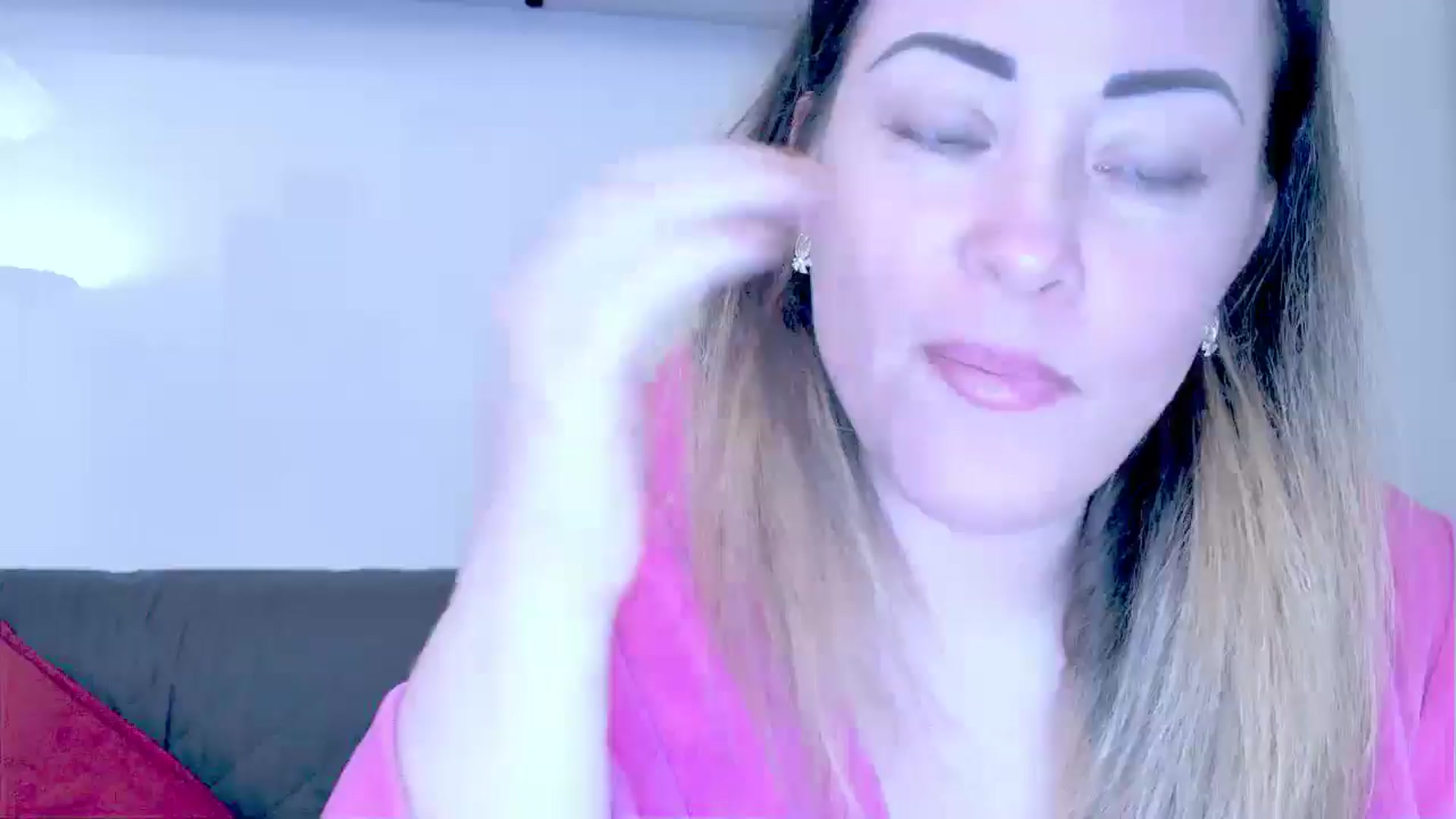 Gallery image thumbnail from Crazy_Ass's myfreecams stream on, 10/10/2024, 13:20 image 6 of 20