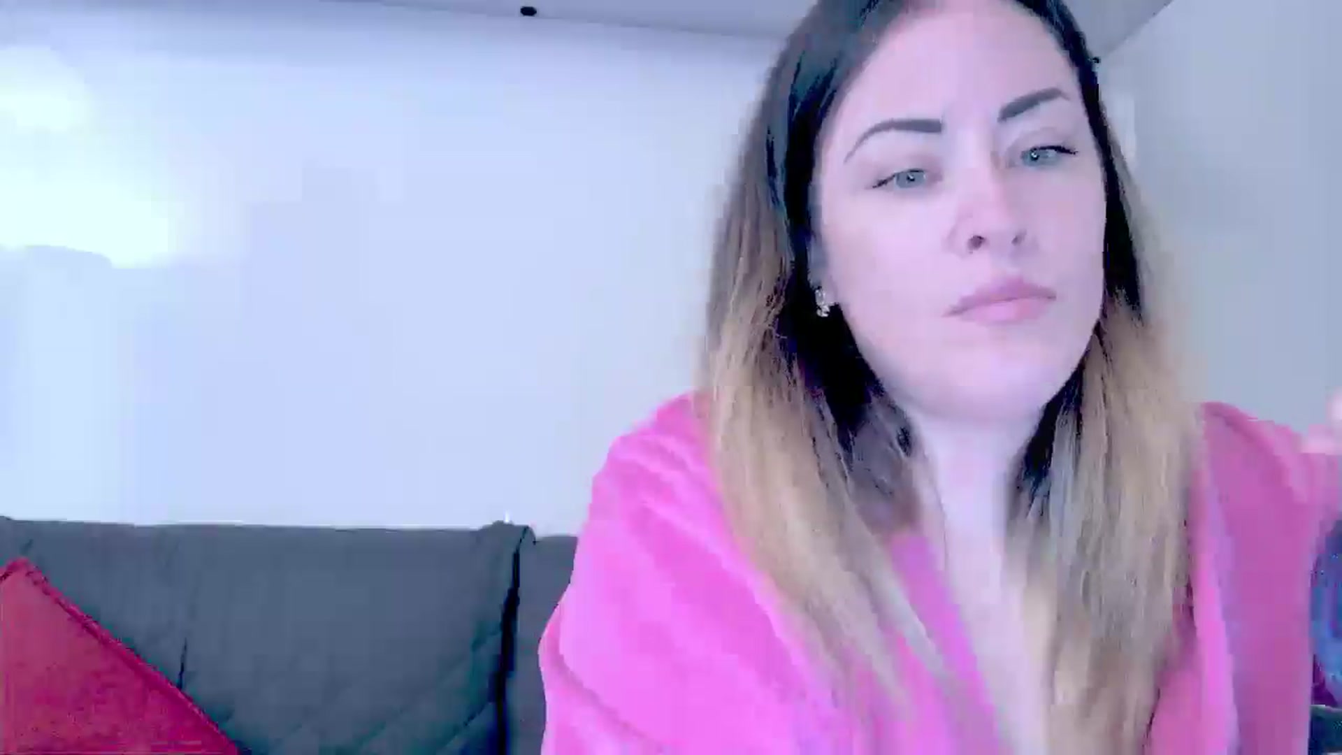 Gallery image thumbnail from Crazy_Ass's myfreecams stream on, 10/10/2024, 13:20 image 13 of 20
