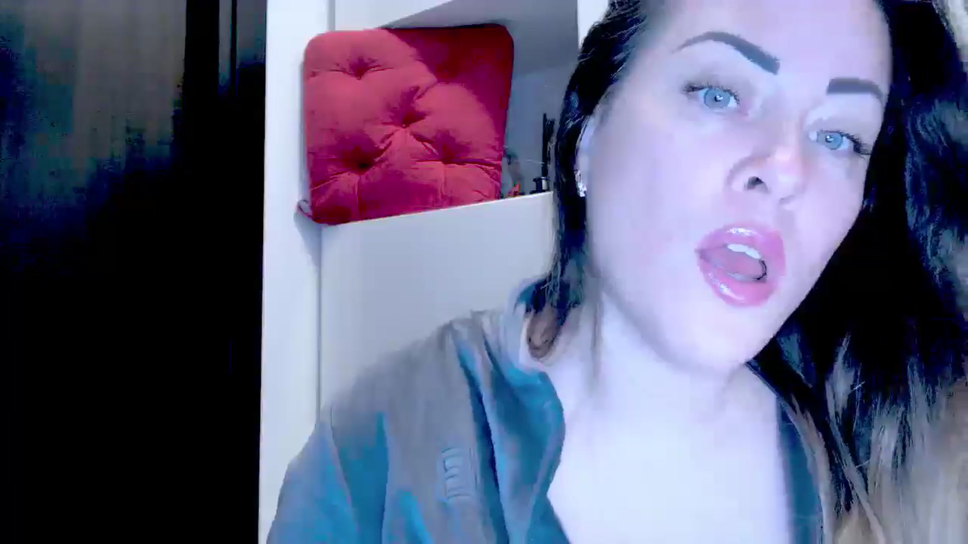 Gallery image thumbnail from Crazy_Ass's myfreecams stream on, 10/11/2024, 13:35 image 12 of 20