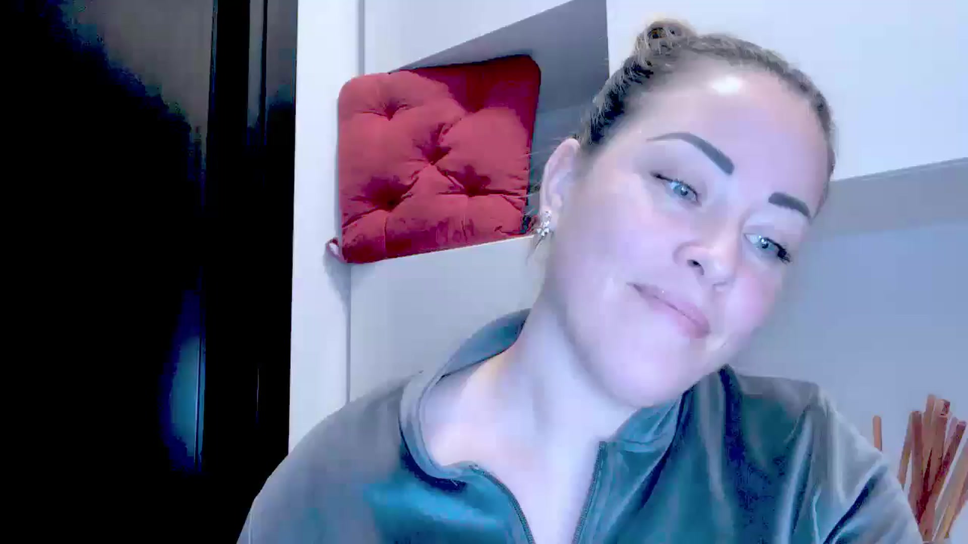 Gallery image thumbnail from Crazy_Ass's myfreecams stream on, 10/11/2024, 16:12 image 4 of 20