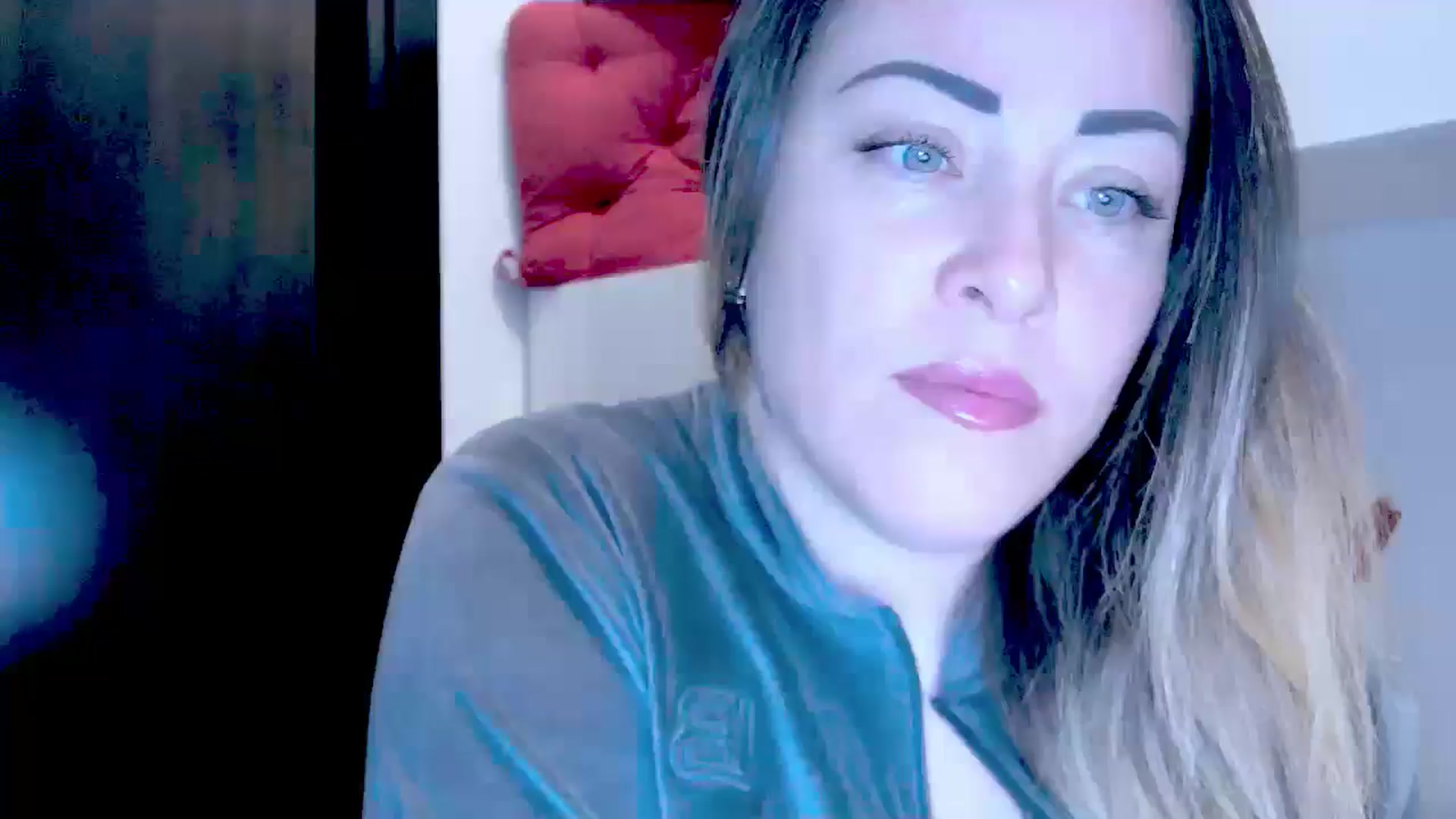 Gallery image thumbnail from Crazy_Ass's myfreecams stream on, 10/14/2024, 13:15 image 8 of 20