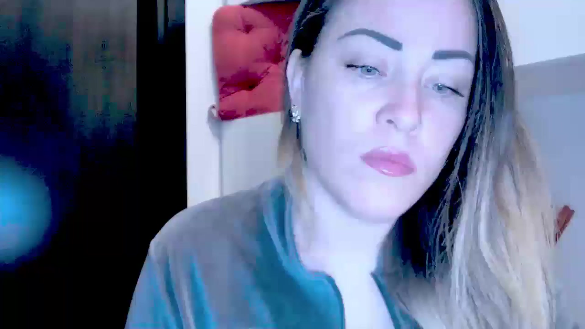 Gallery image thumbnail from Crazy_Ass's myfreecams stream on, 10/14/2024, 13:15 image 17 of 20