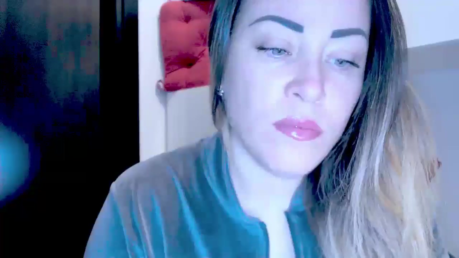Gallery image thumbnail from Crazy_Ass's myfreecams stream on, 10/14/2024, 13:15 image 6 of 20