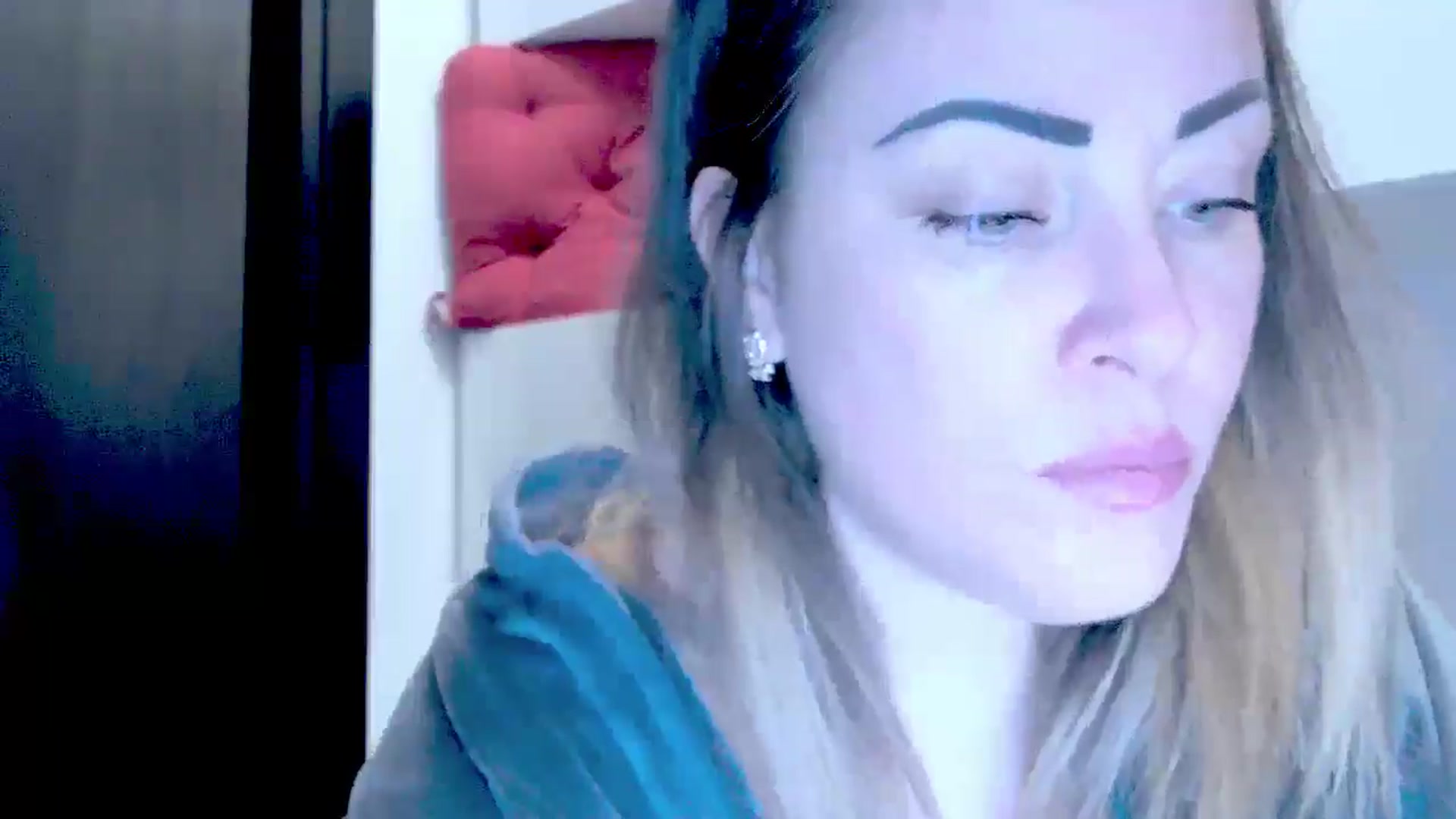 Gallery image thumbnail from Crazy_Ass's myfreecams stream on, 10/14/2024, 15:34 image 3 of 20