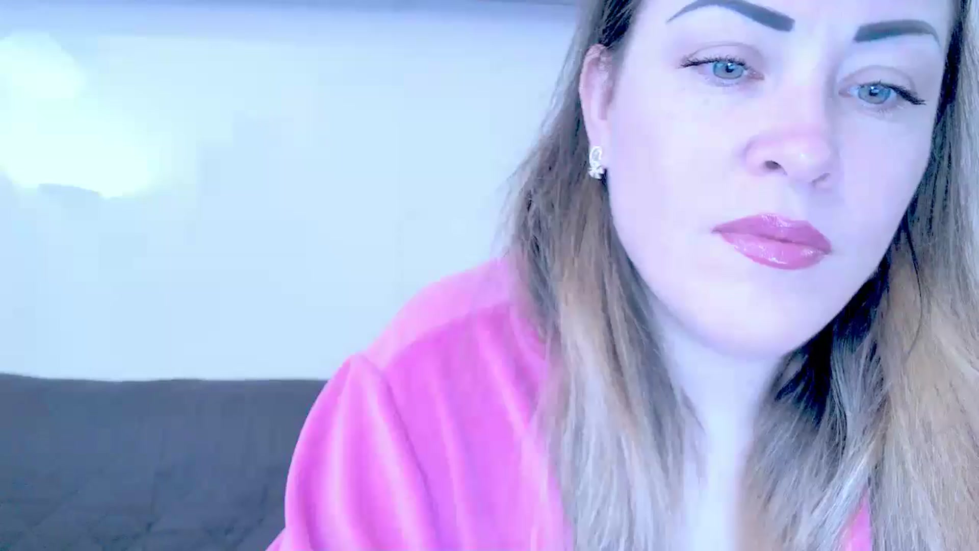 Gallery image thumbnail from Crazy_Ass's myfreecams stream on, 10/15/2024, 11:57 image 12 of 20