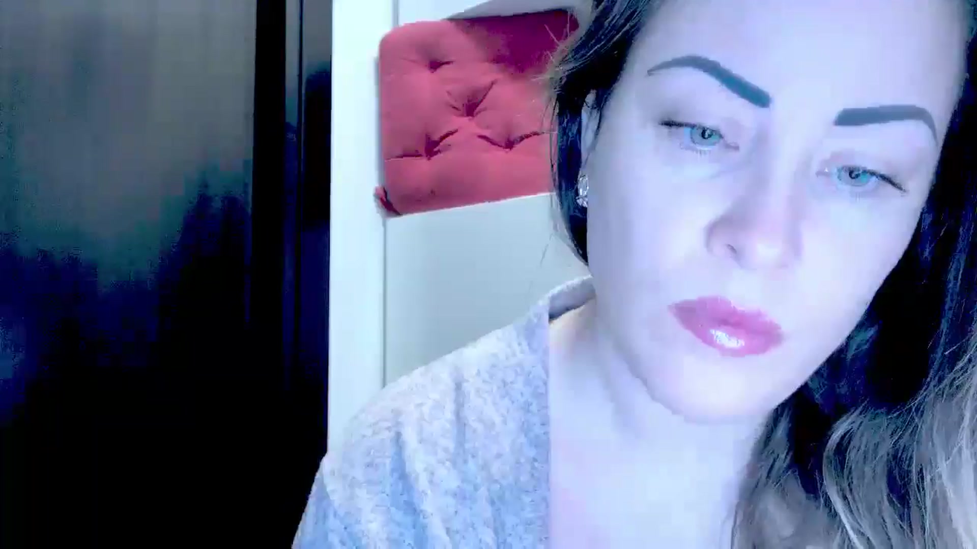 Gallery image thumbnail from Crazy_Ass's myfreecams stream on, 10/16/2024, 14:18 image 3 of 20