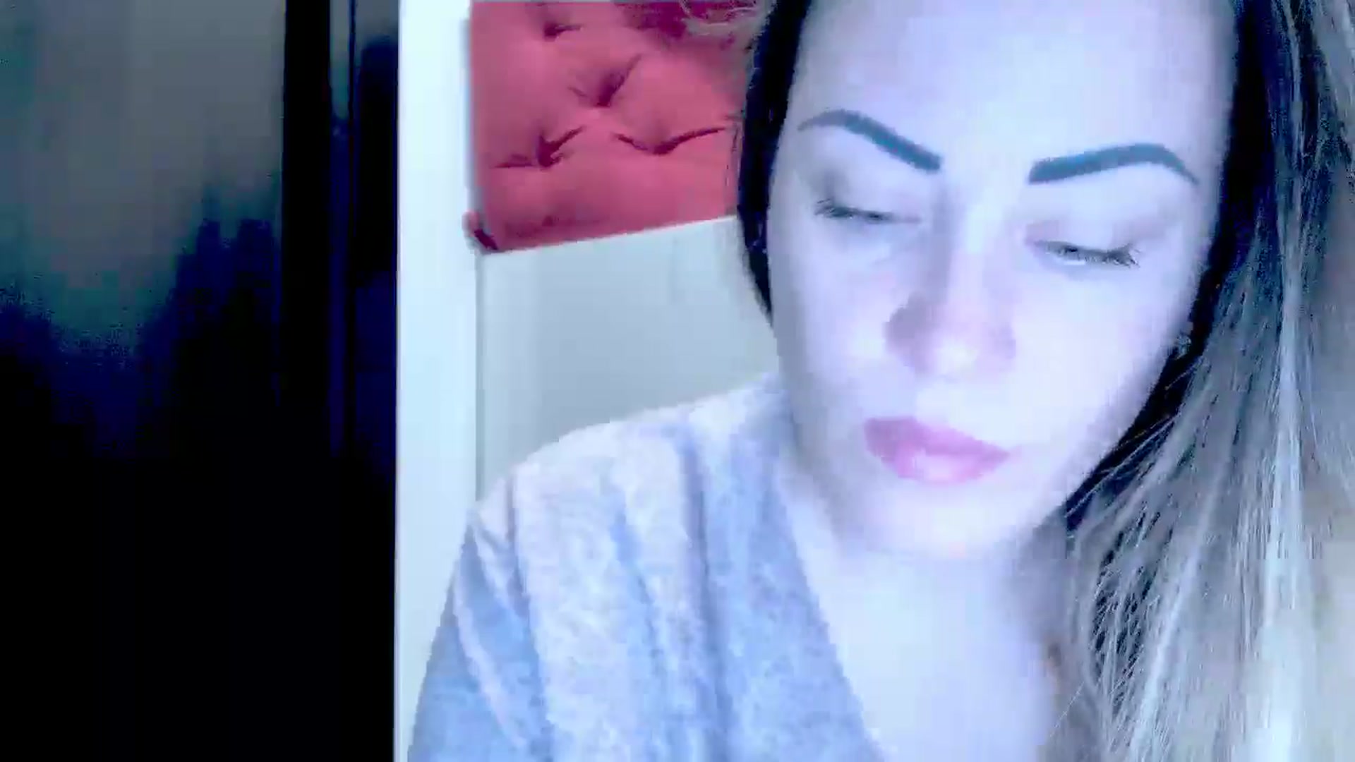 Gallery image thumbnail from Crazy_Ass's myfreecams stream on, 10/16/2024, 14:18 image 14 of 20