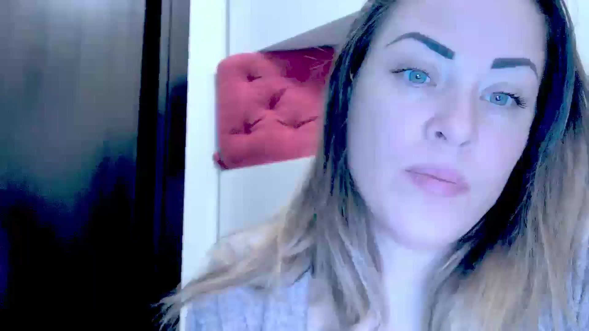 Gallery image thumbnail from Crazy_Ass's myfreecams stream on, 10/16/2024, 15:12 image 16 of 20