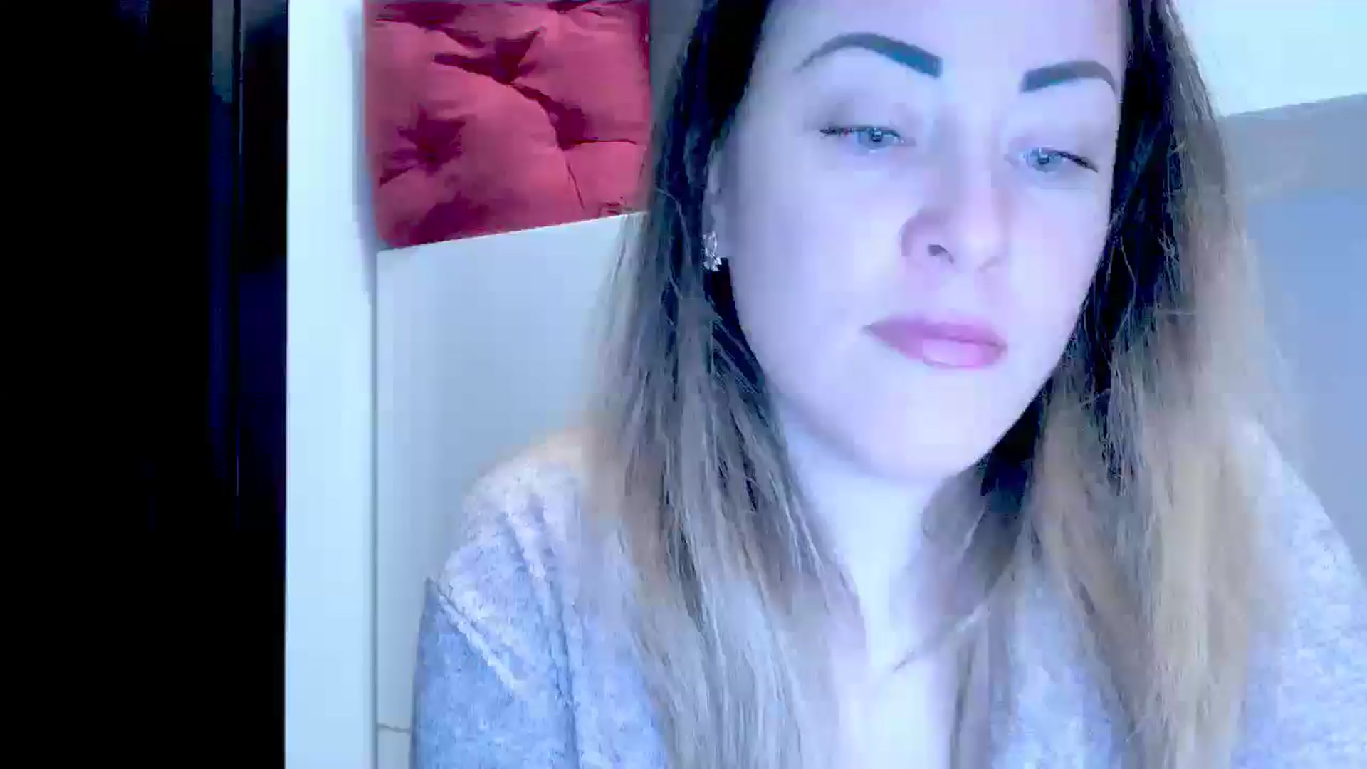 Gallery image thumbnail from Crazy_Ass's myfreecams stream on, 10/18/2024, 14:17 image 5 of 20