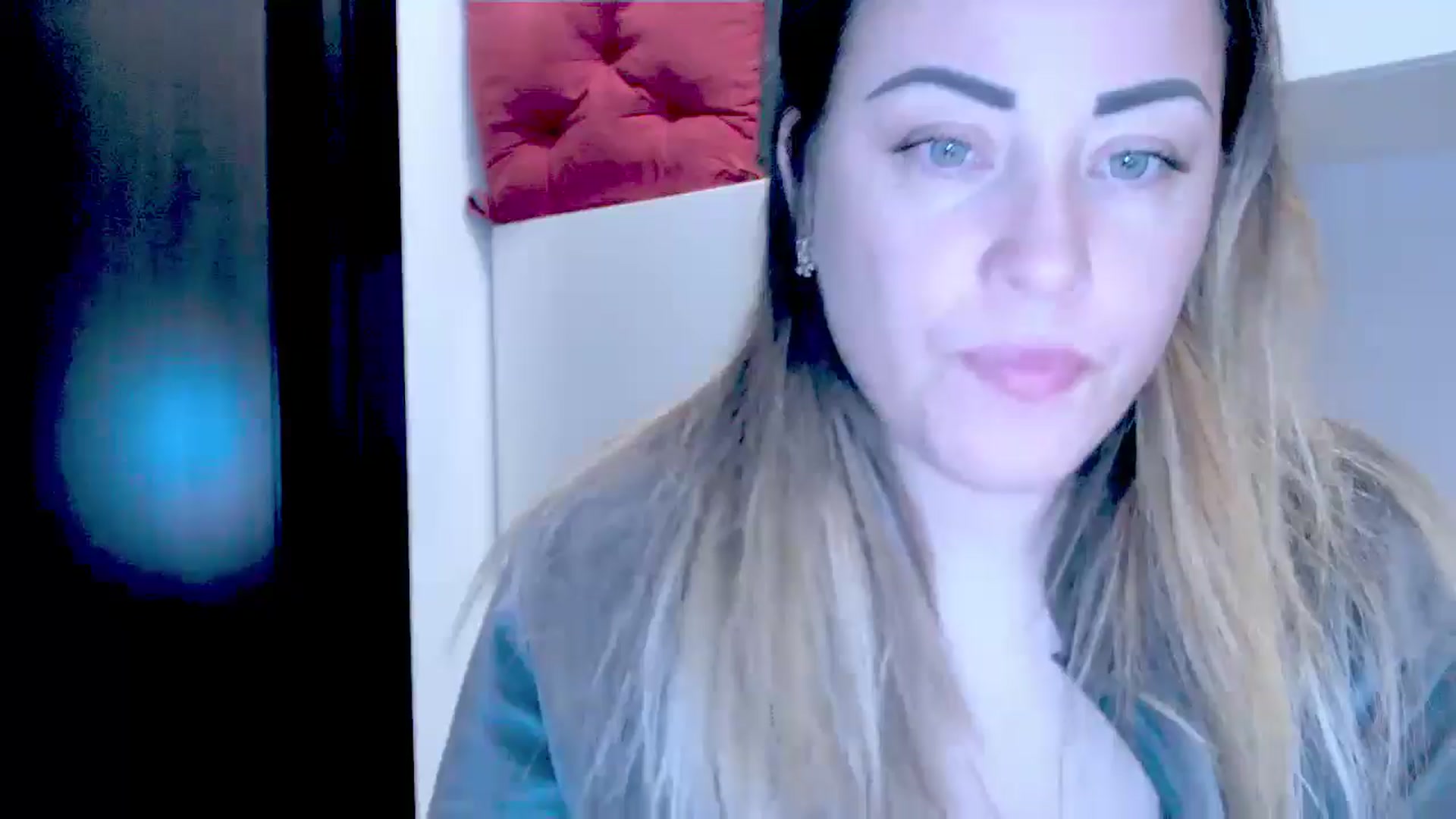 Gallery image thumbnail from Crazy_Ass's myfreecams stream on, 10/23/2024, 15:14 image 19 of 20