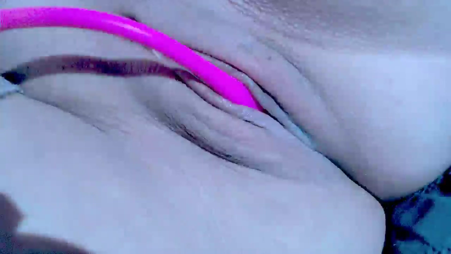 Gallery image thumbnail from Crazy_Ass's myfreecams stream on, 10/24/2024, 13:18 image 9 of 20