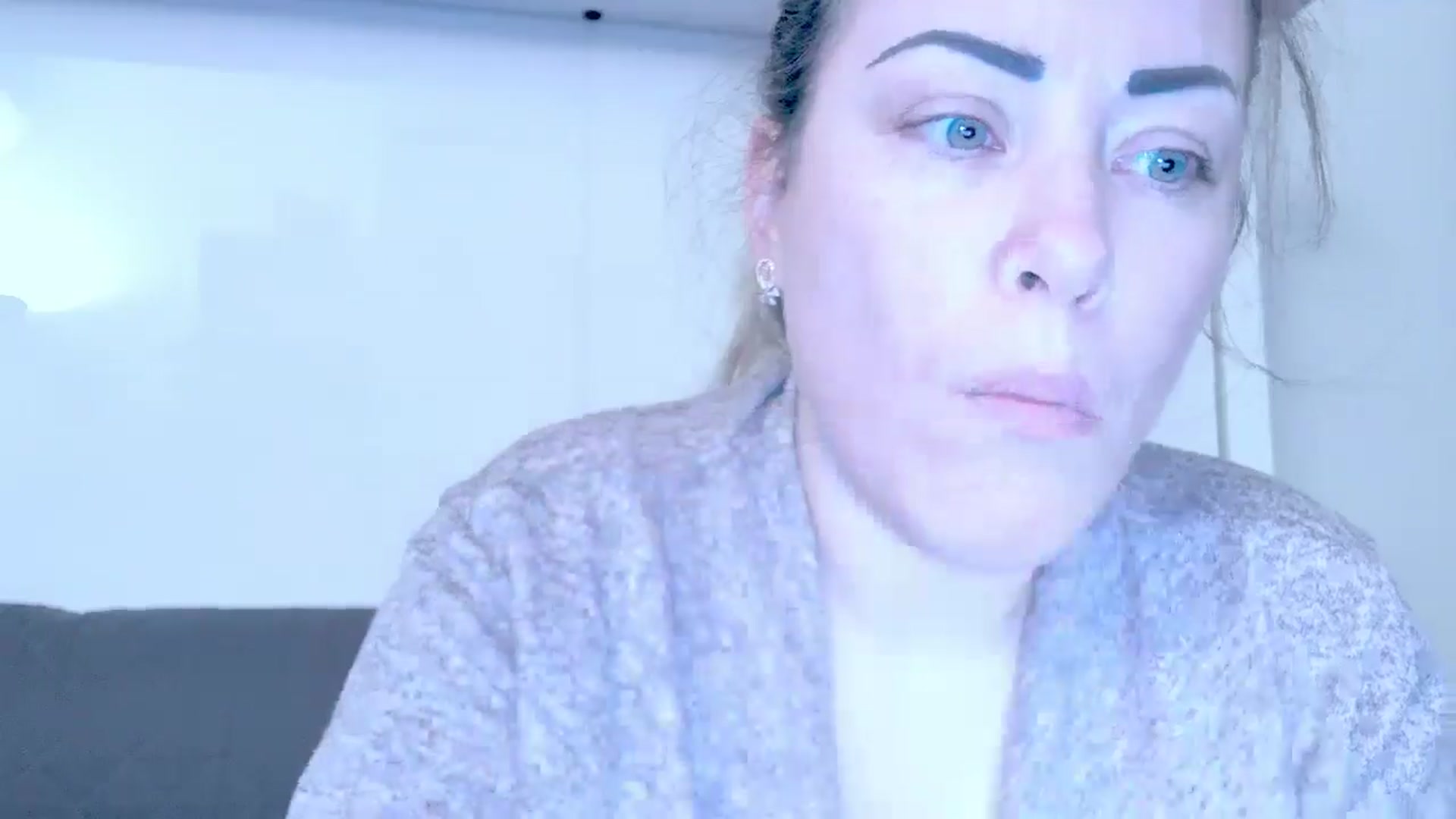 Gallery image thumbnail from Crazy_Ass's myfreecams stream on, 10/24/2024, 14:24 image 5 of 20