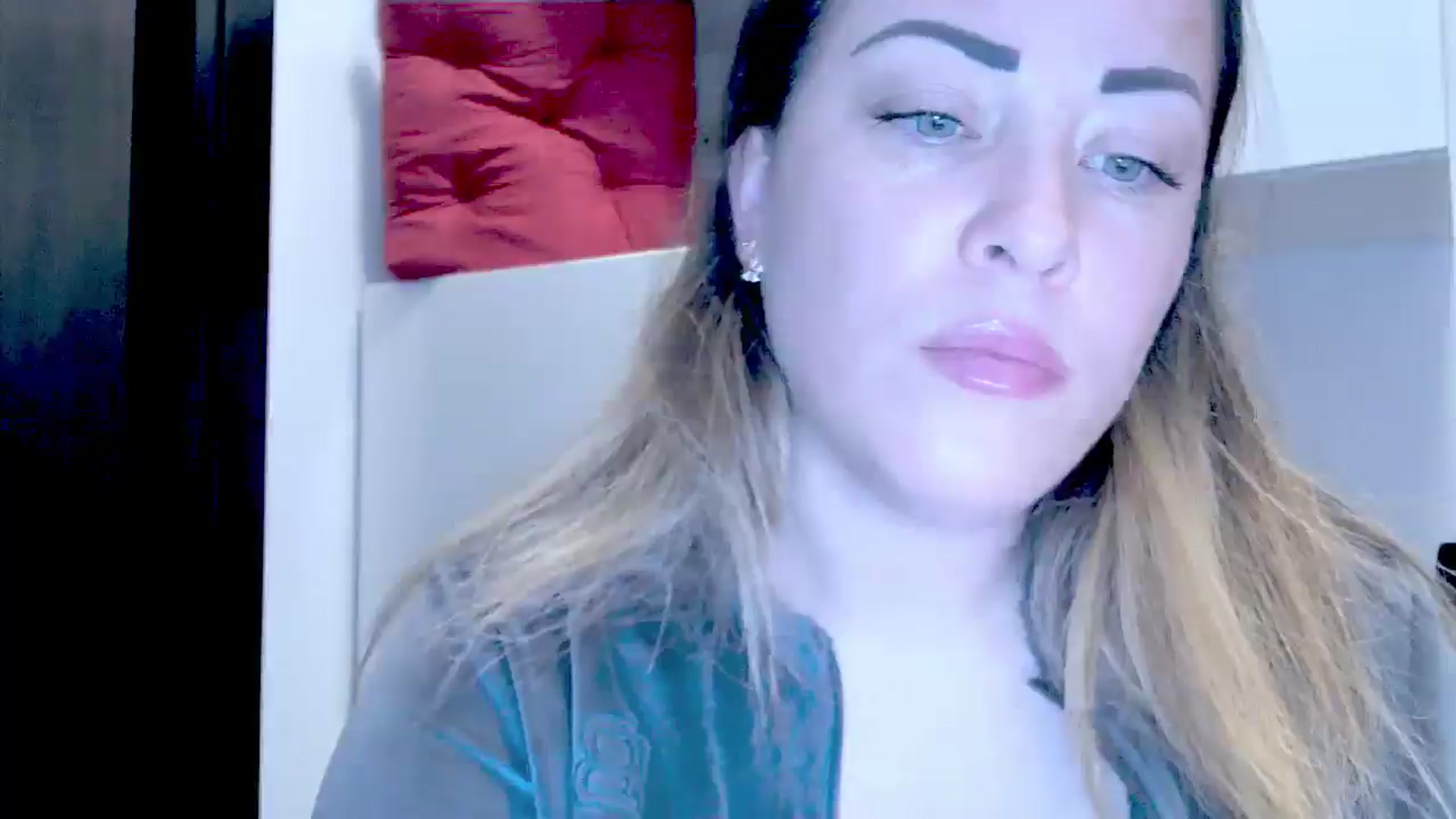 Gallery image thumbnail from Crazy_Ass's myfreecams stream on, 10/28/2024, 16:46 image 17 of 20