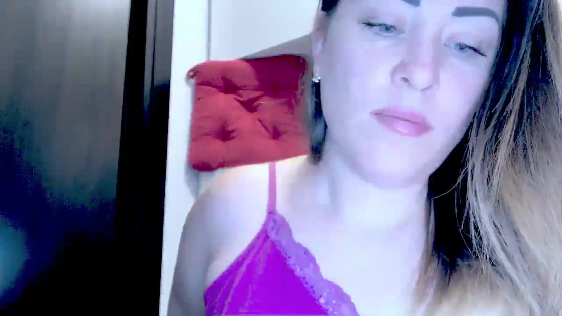 Gallery image thumbnail from Crazy_Ass's myfreecams stream on, 10/30/2024, 15:33 image 7 of 20