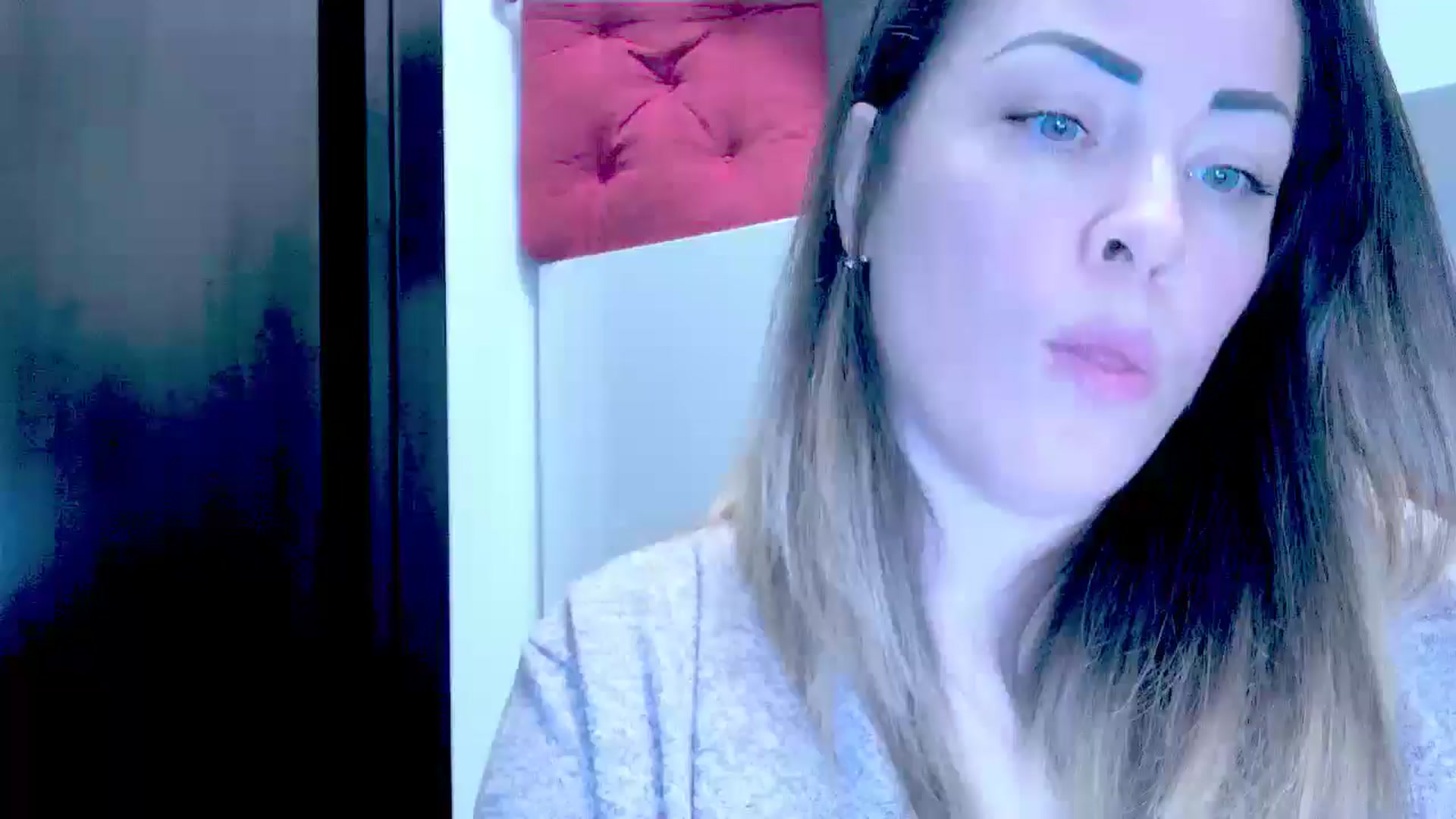 Gallery image thumbnail from Crazy_Ass's myfreecams stream on, 11/18/2024, 16:12 image 1 of 20