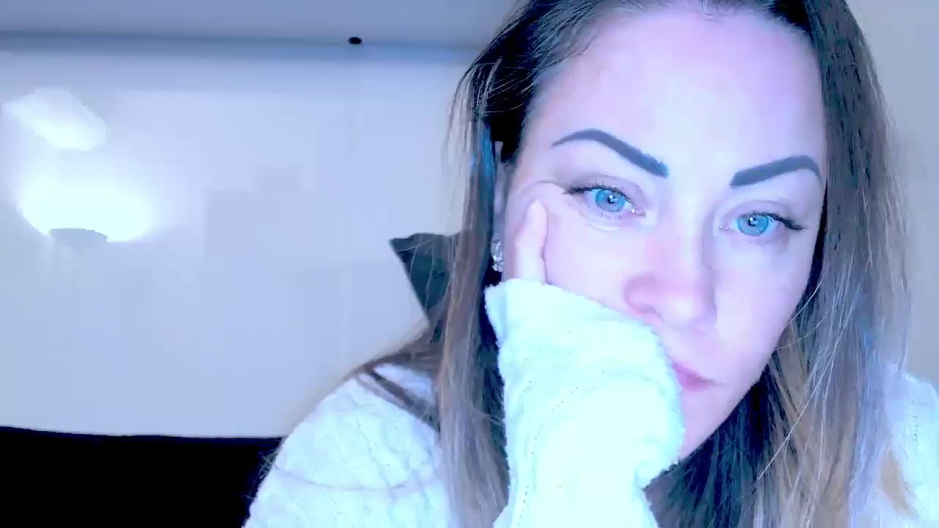 Gallery image thumbnail from Crazy_Ass's myfreecams stream on, 11/28/2024, 16:08 image 16 of 20
