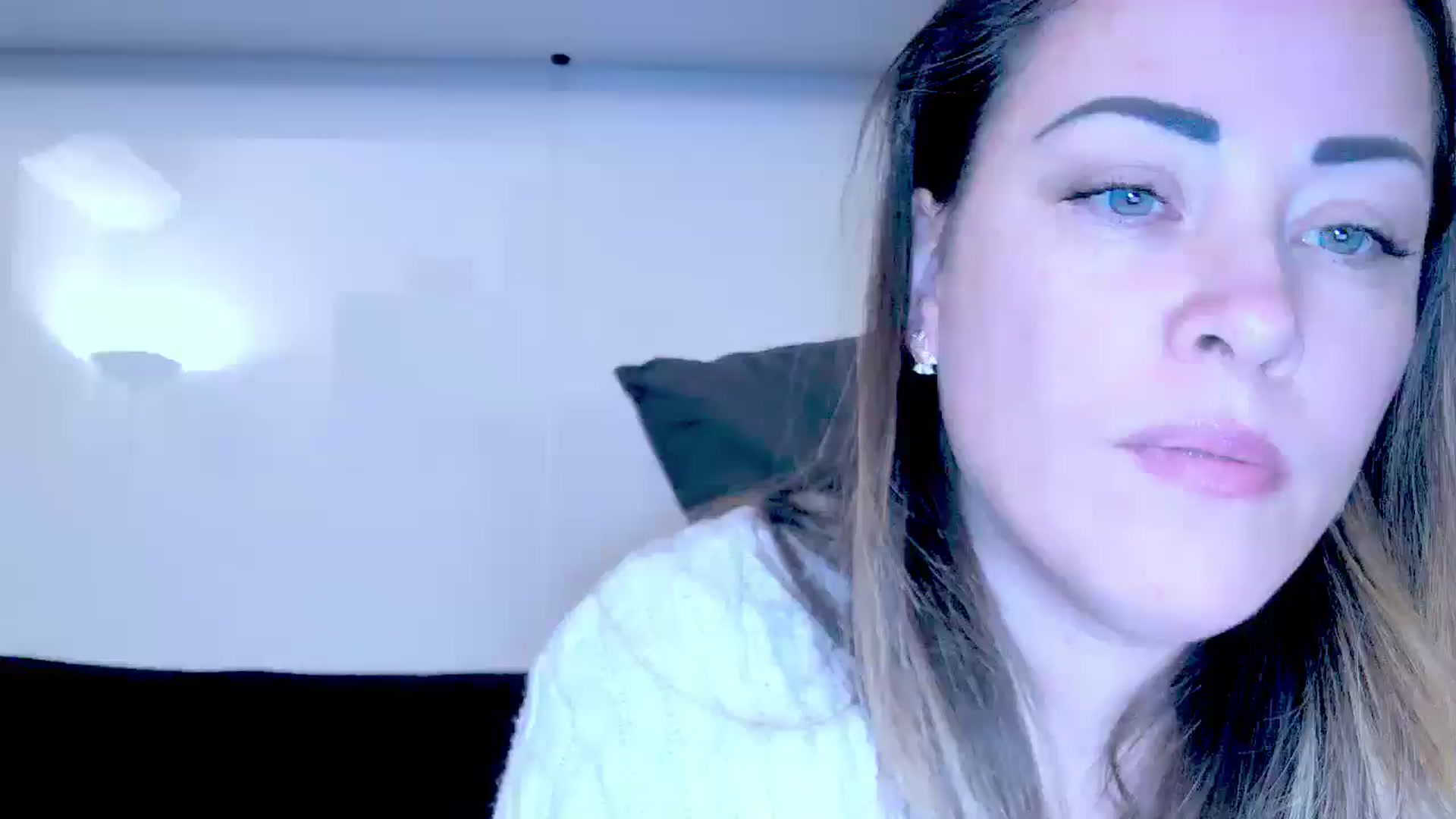 Gallery image thumbnail from Crazy_Ass's myfreecams stream on, 11/28/2024, 16:08 image 14 of 20