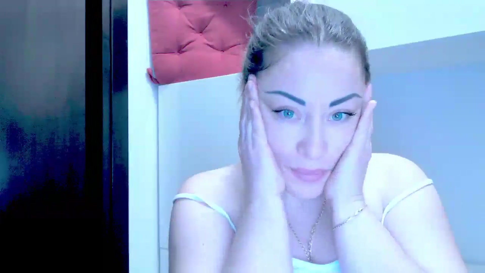 Gallery image thumbnail from Crazy_Ass's myfreecams stream on, 12/09/2024, 16:36 image 18 of 20