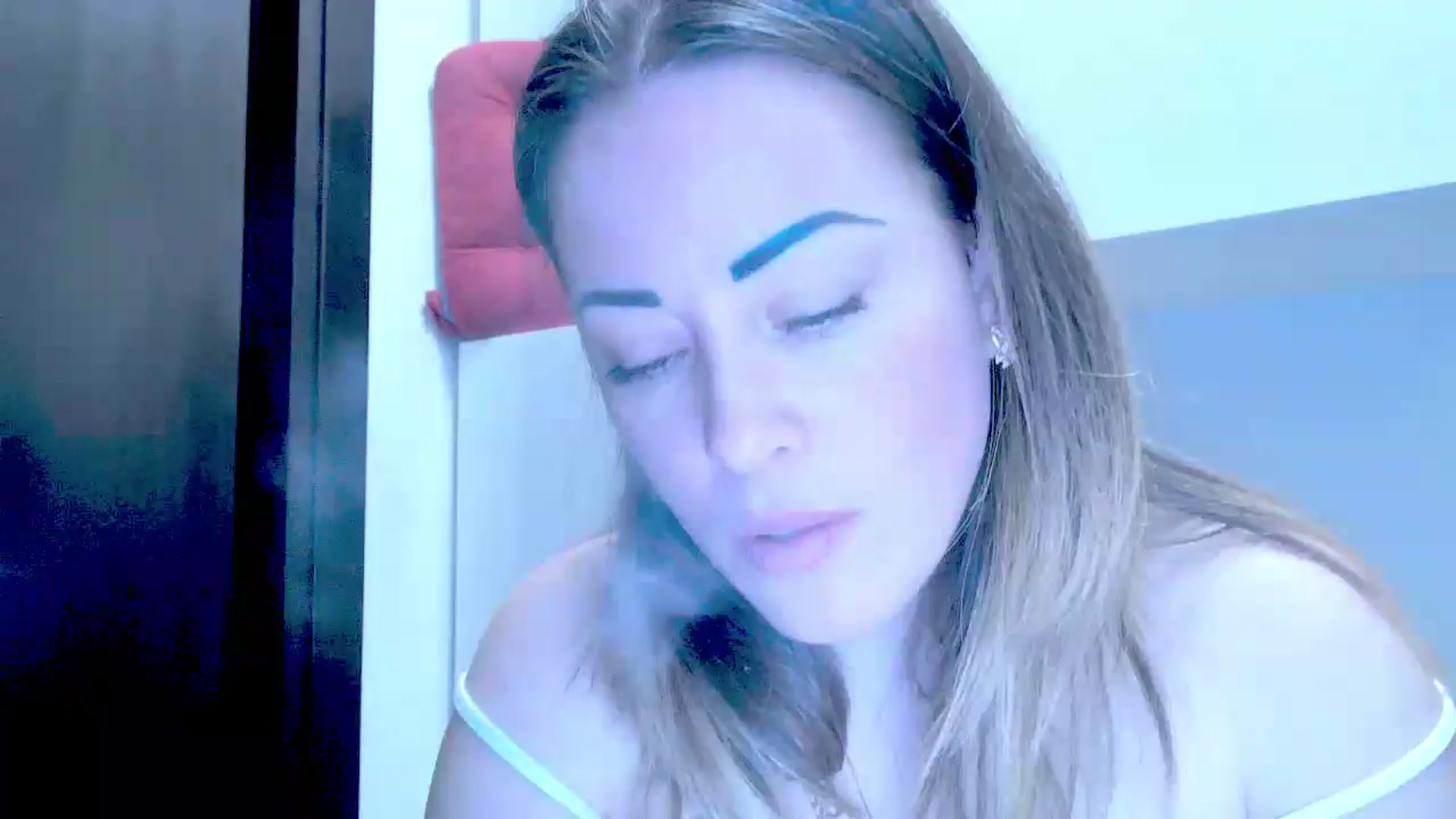 Gallery image thumbnail from Crazy_Ass's myfreecams stream on, 12/09/2024, 16:36 image 10 of 20