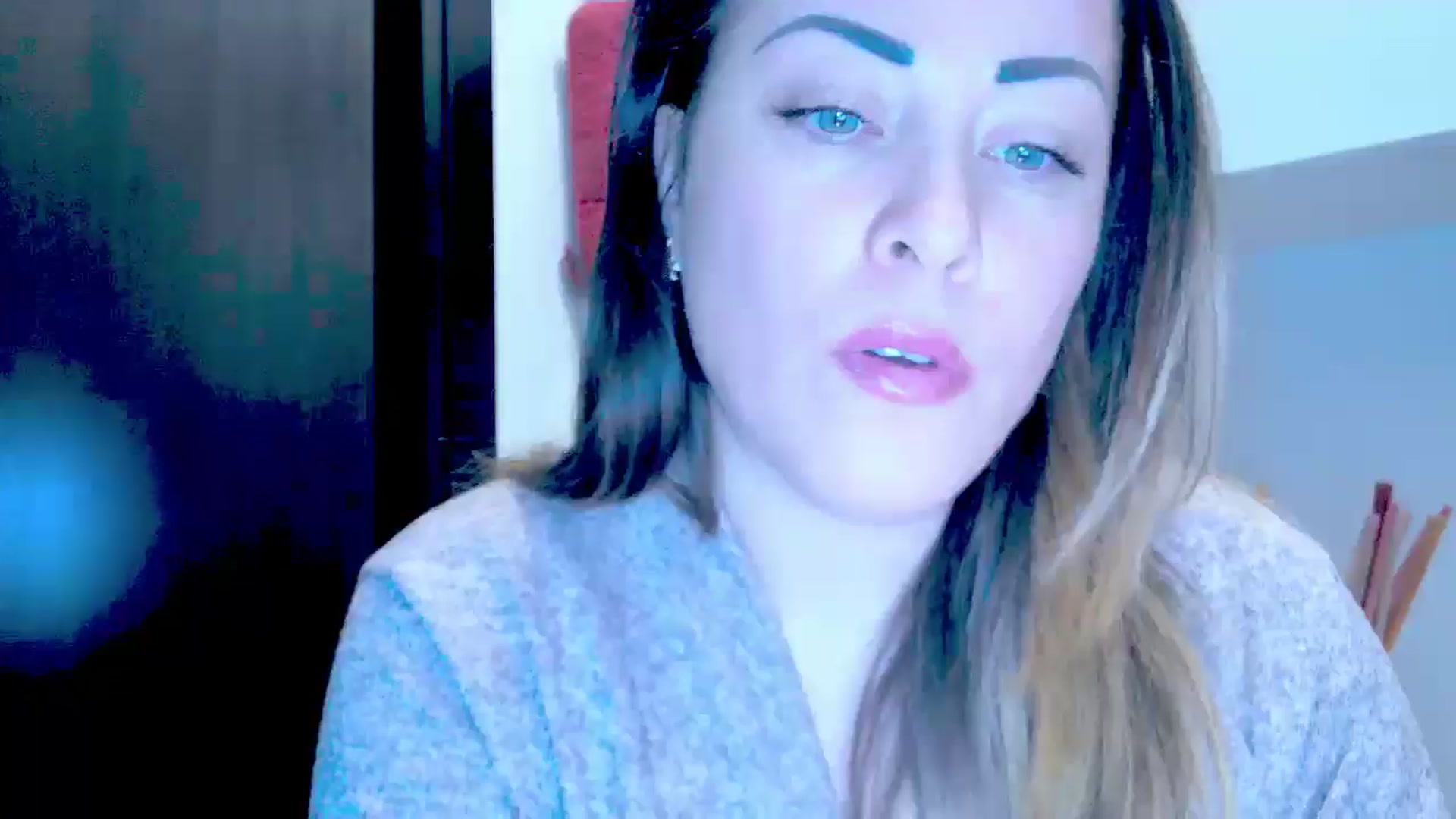 Gallery image thumbnail from Crazy_Ass's myfreecams stream on, 12/17/2024, 15:36 image 17 of 20