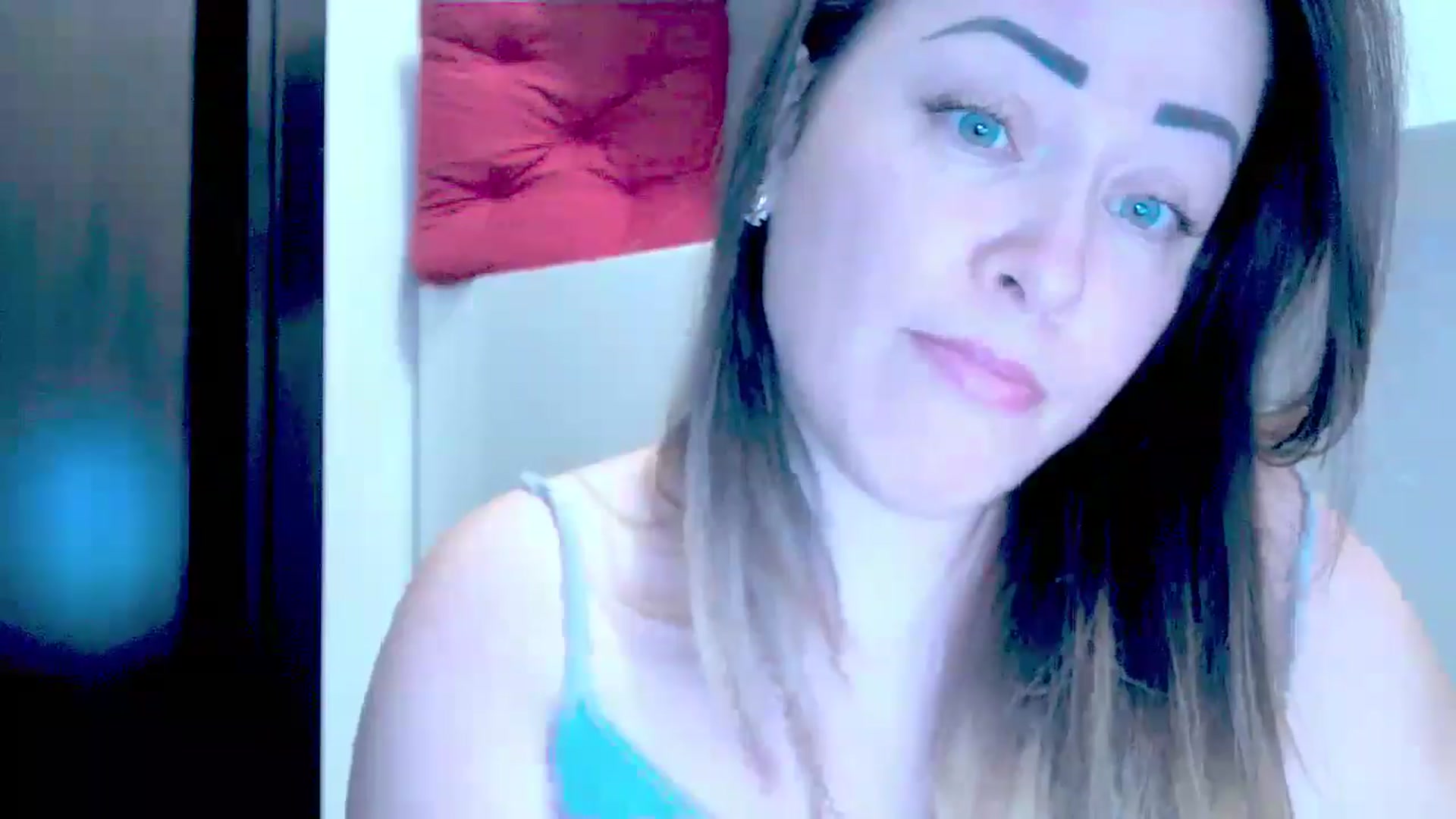 Gallery image thumbnail from Crazy_Ass's myfreecams stream on, 12/18/2024, 16:30 image 8 of 20