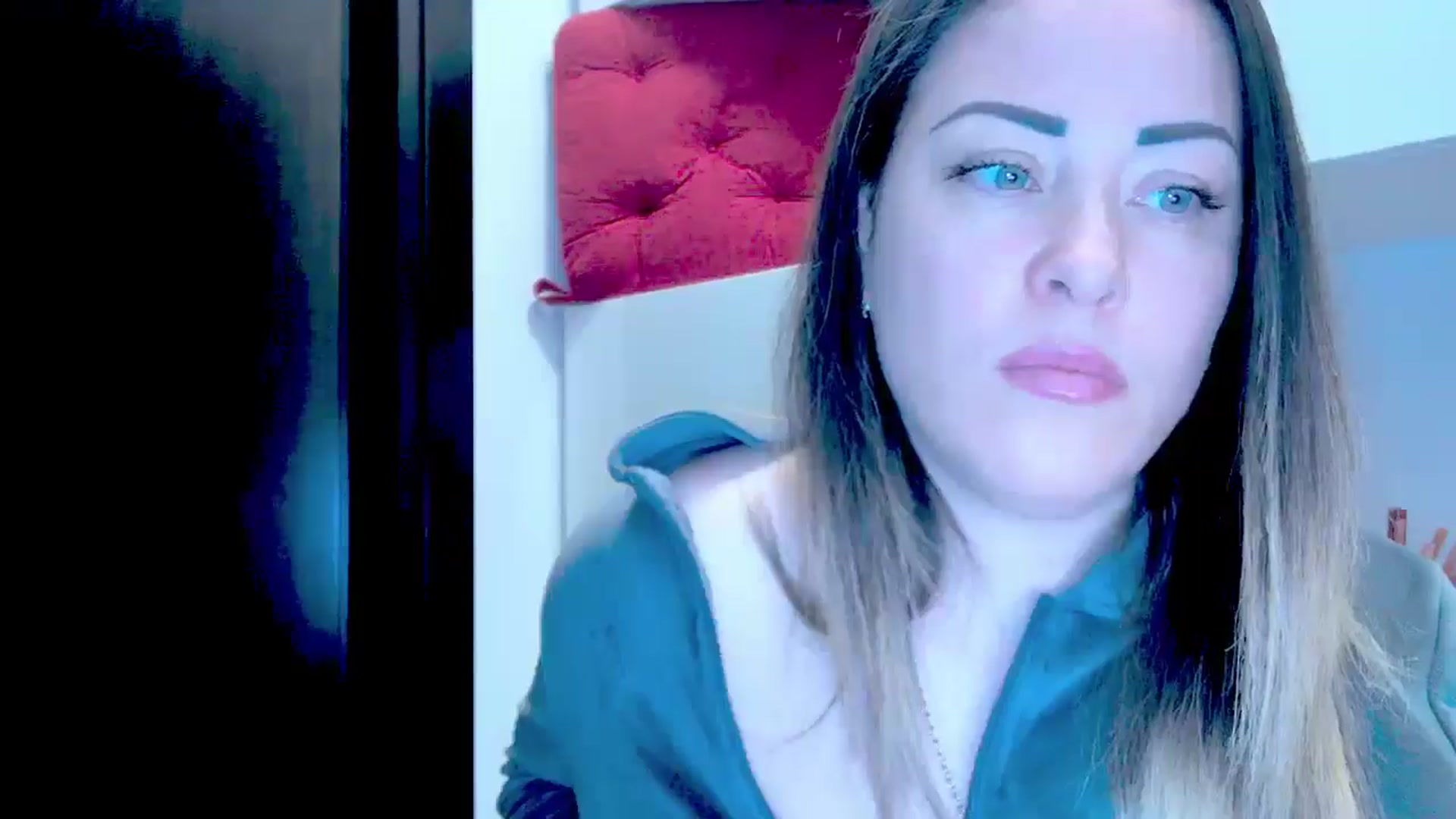 Gallery image thumbnail from Crazy_Ass's myfreecams stream on, 12/23/2024, 14:51 image 15 of 20