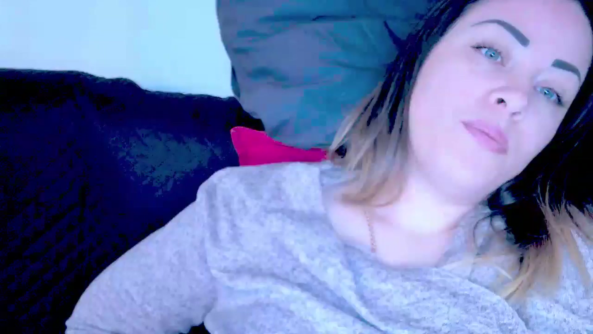 Gallery image thumbnail from Crazy_Ass's myfreecams stream on, 12/24/2024, 15:03 image 9 of 20