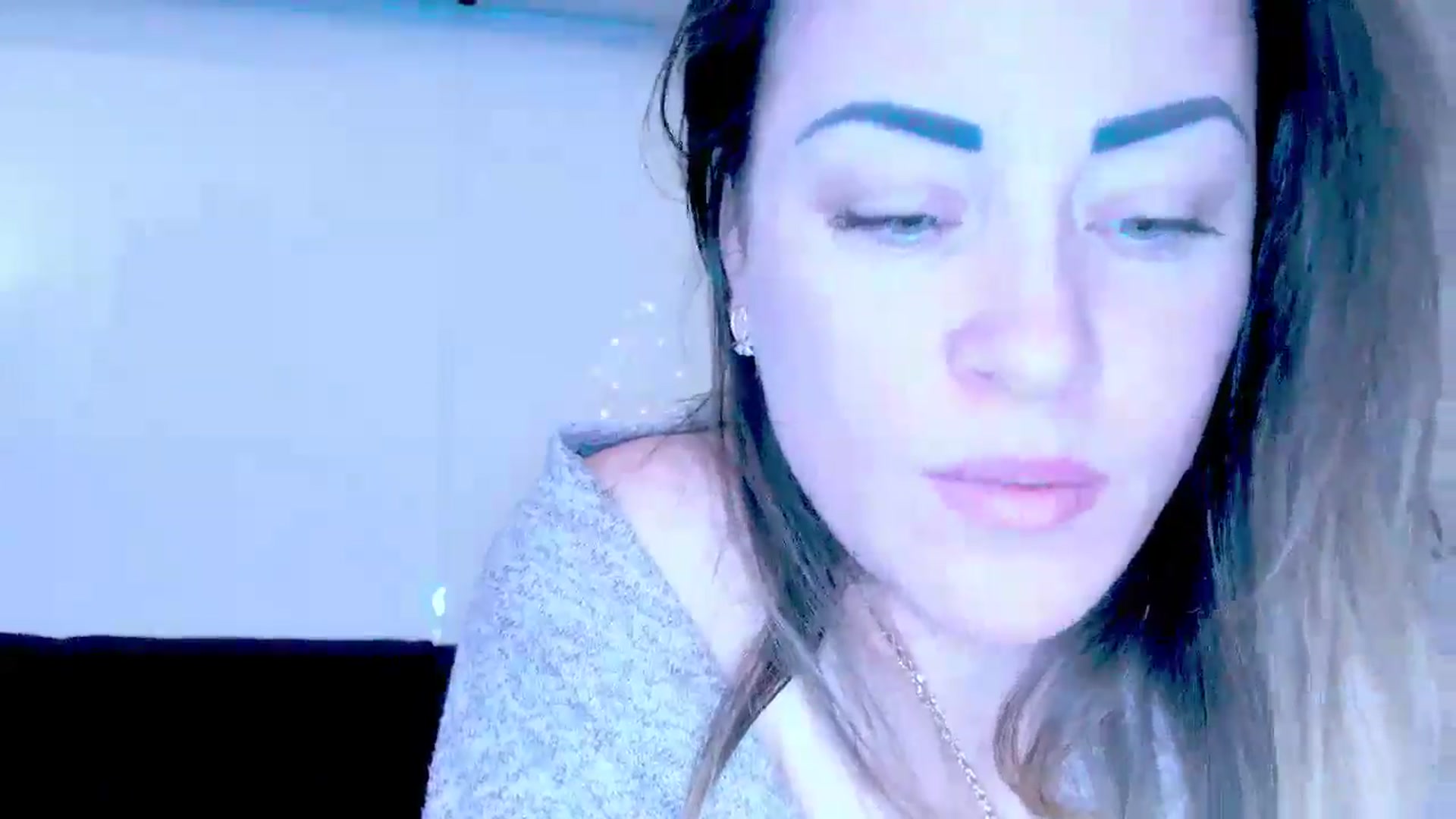 Gallery image thumbnail from Crazy_Ass's myfreecams stream on, 12/24/2024, 15:03 image 16 of 20