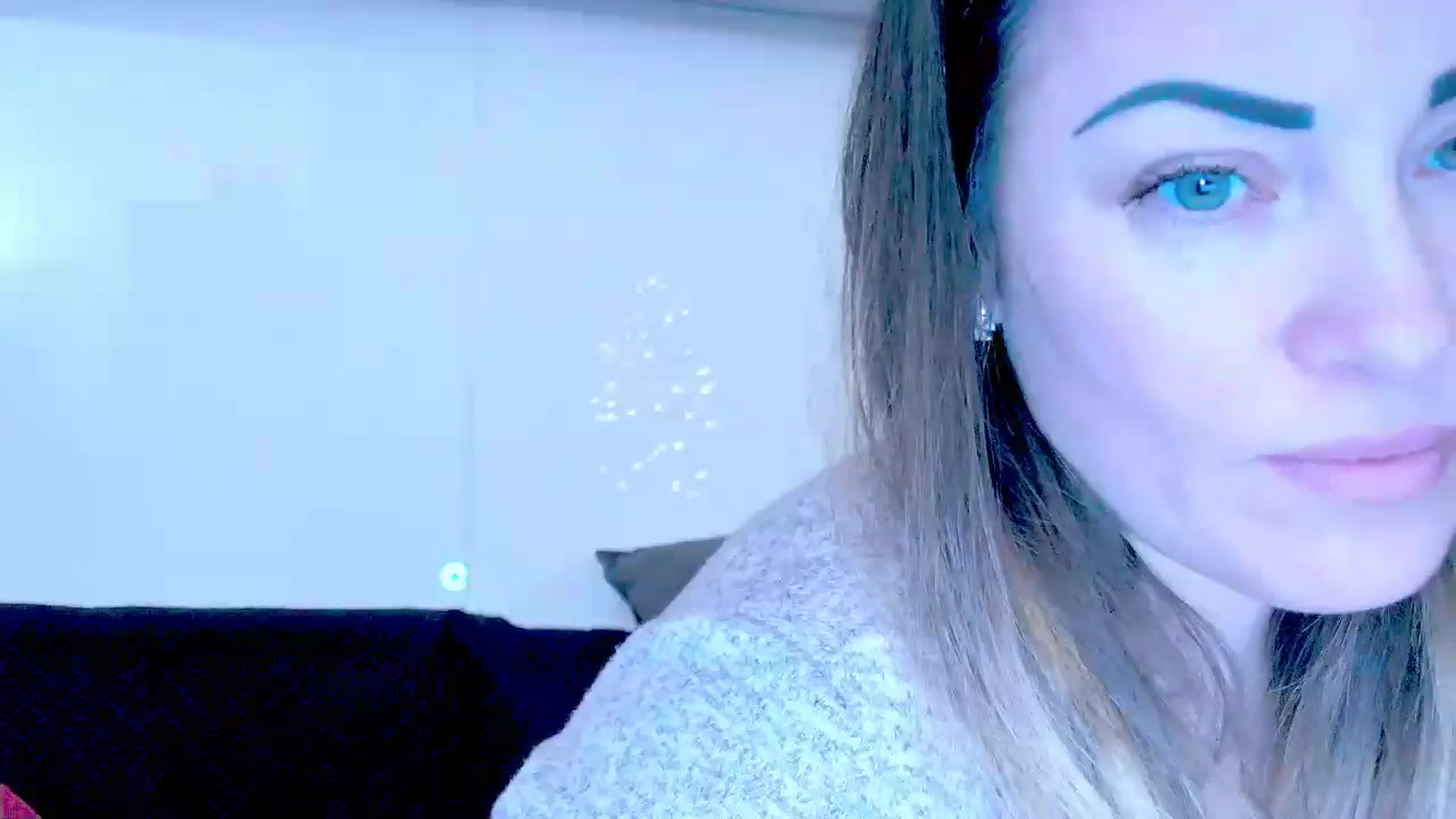 Gallery image thumbnail from Crazy_Ass's myfreecams stream on, 12/24/2024, 15:54 image 18 of 20