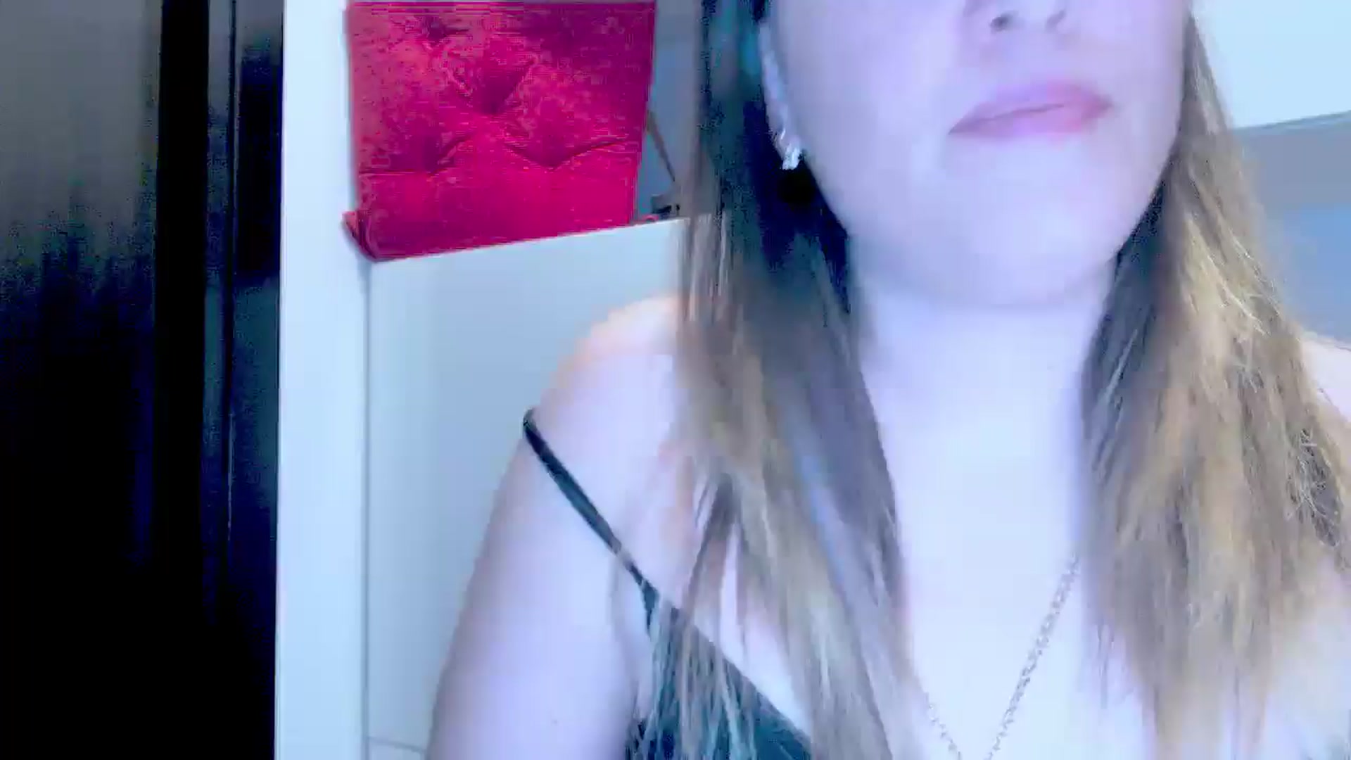 Gallery image thumbnail from Crazy_Ass's myfreecams stream on, 01/20/2025, 16:28 image 14 of 20