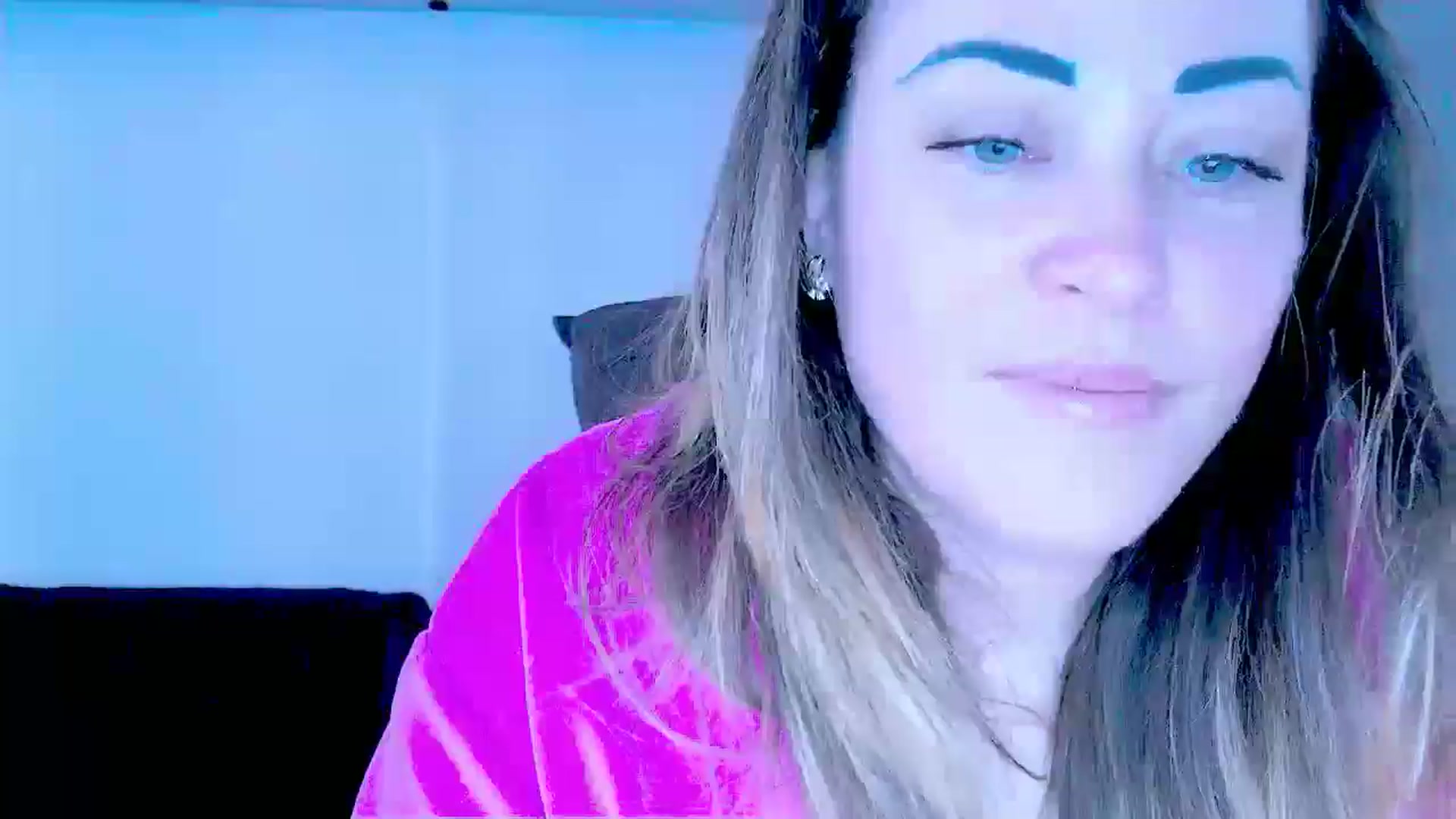 Gallery image thumbnail from Crazy_Ass's myfreecams stream on, 01/21/2025, 13:39 image 14 of 20