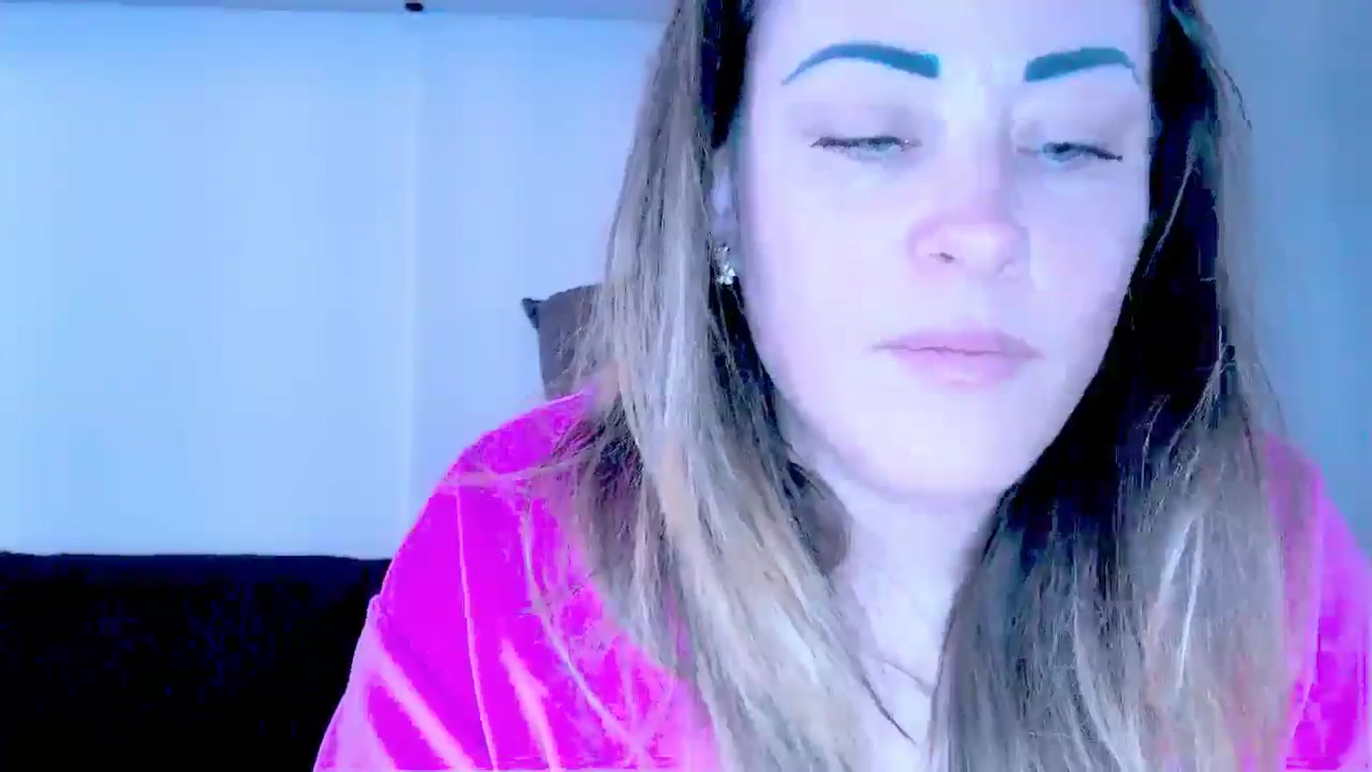 Gallery image thumbnail from Crazy_Ass's myfreecams stream on, 01/21/2025, 13:39 image 16 of 20