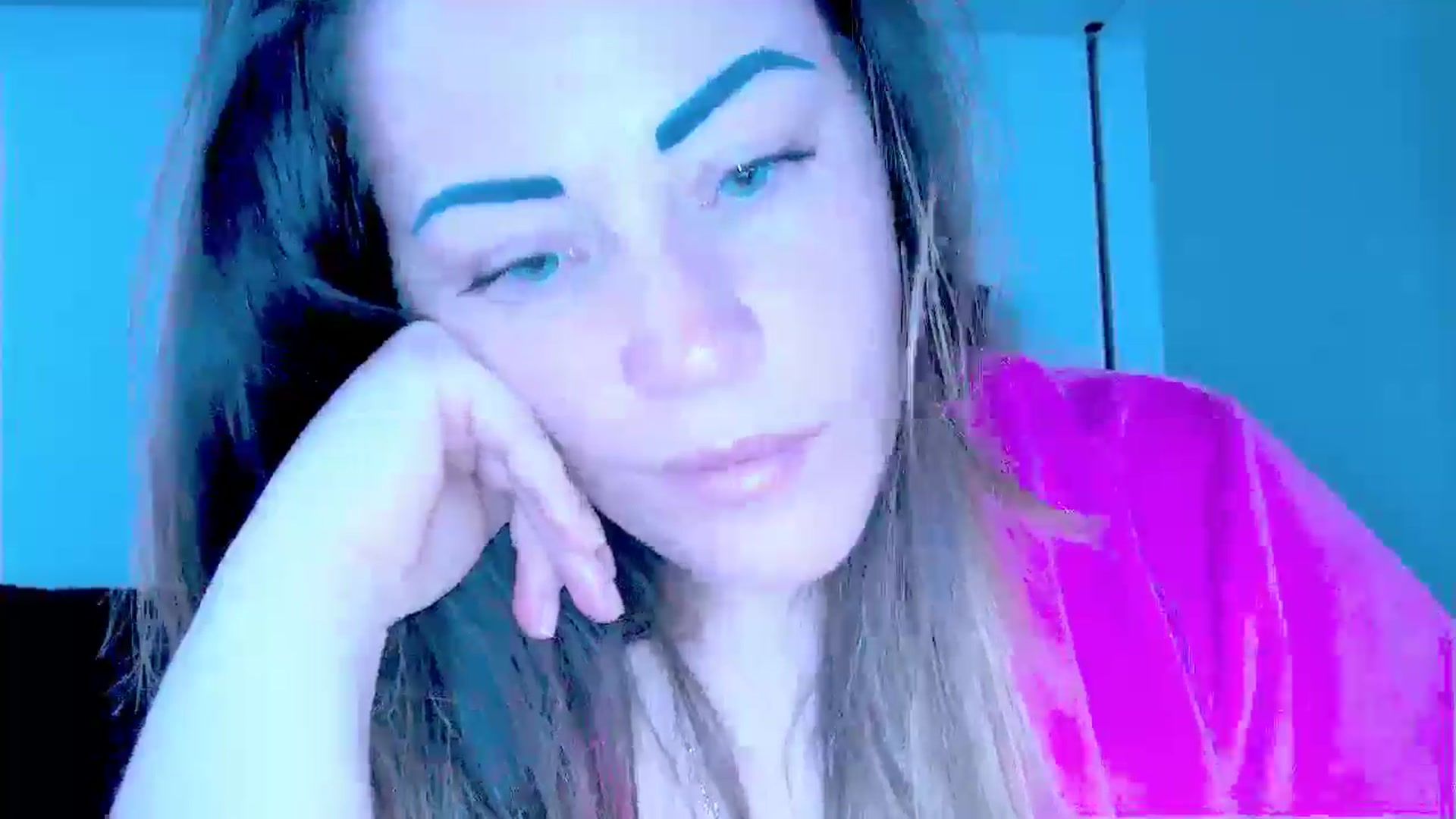 Gallery image thumbnail from Crazy_Ass's myfreecams stream on, 01/21/2025, 13:39 image 6 of 20