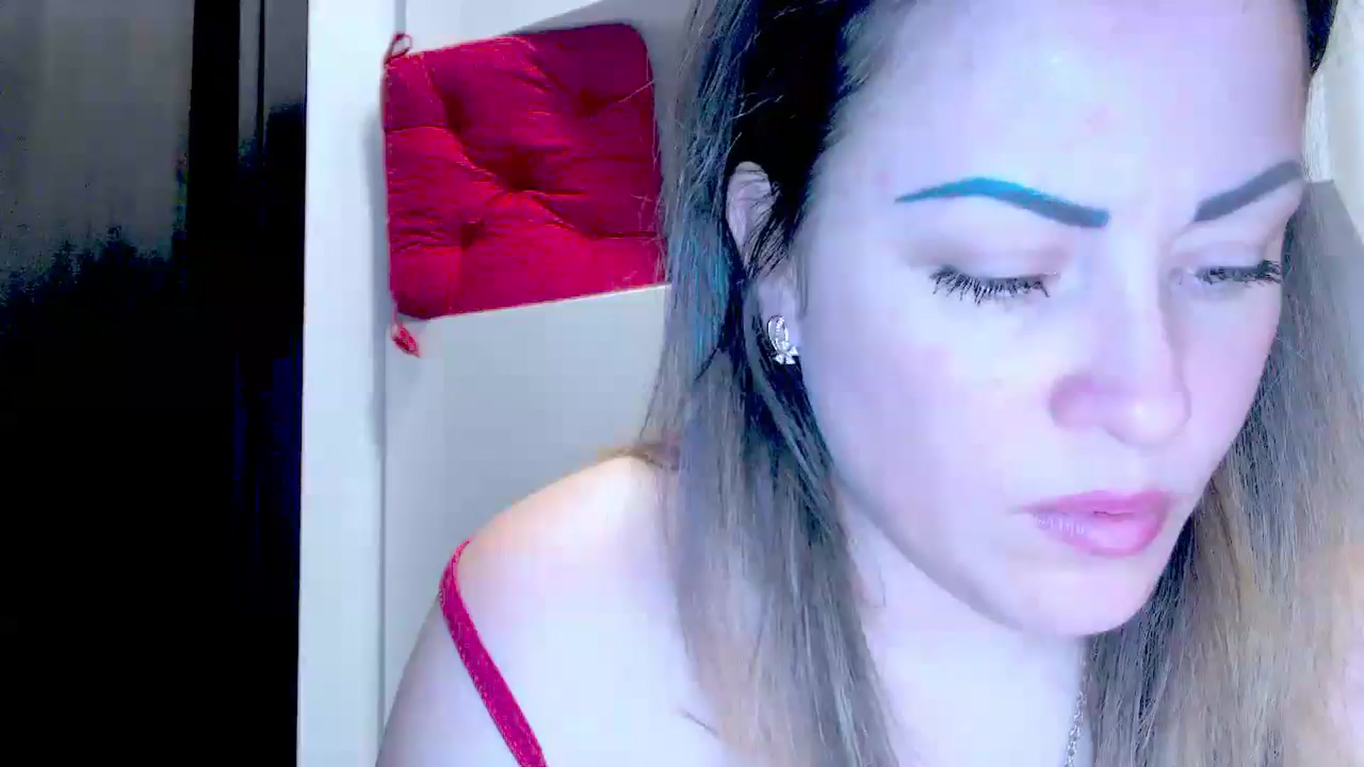 Gallery image thumbnail from Crazy_Ass's myfreecams stream on, 03/05/2025, 16:22 image 15 of 20
