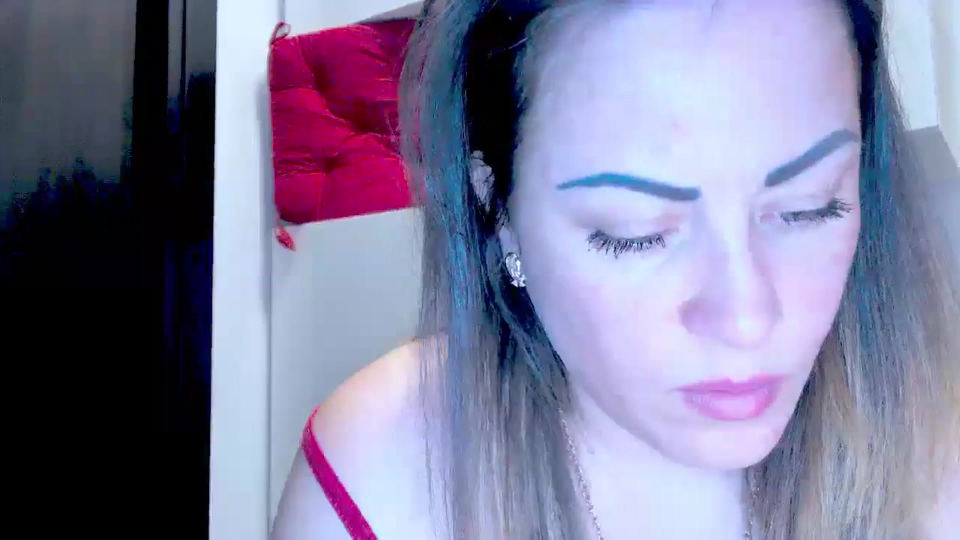 Gallery image thumbnail from Crazy_Ass's myfreecams stream on, 03/05/2025, 16:22 image 16 of 20