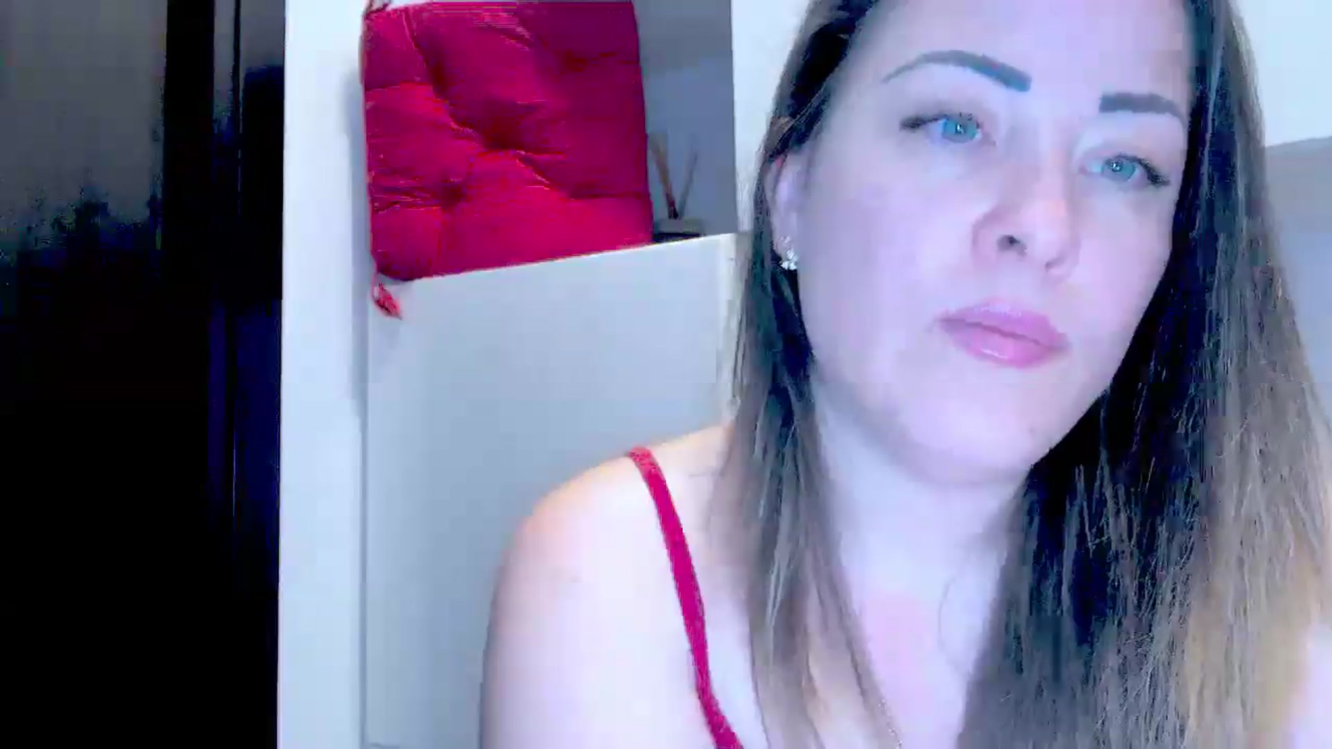 Gallery image thumbnail from Crazy_Ass's myfreecams stream on, 03/05/2025, 16:22 image 5 of 20