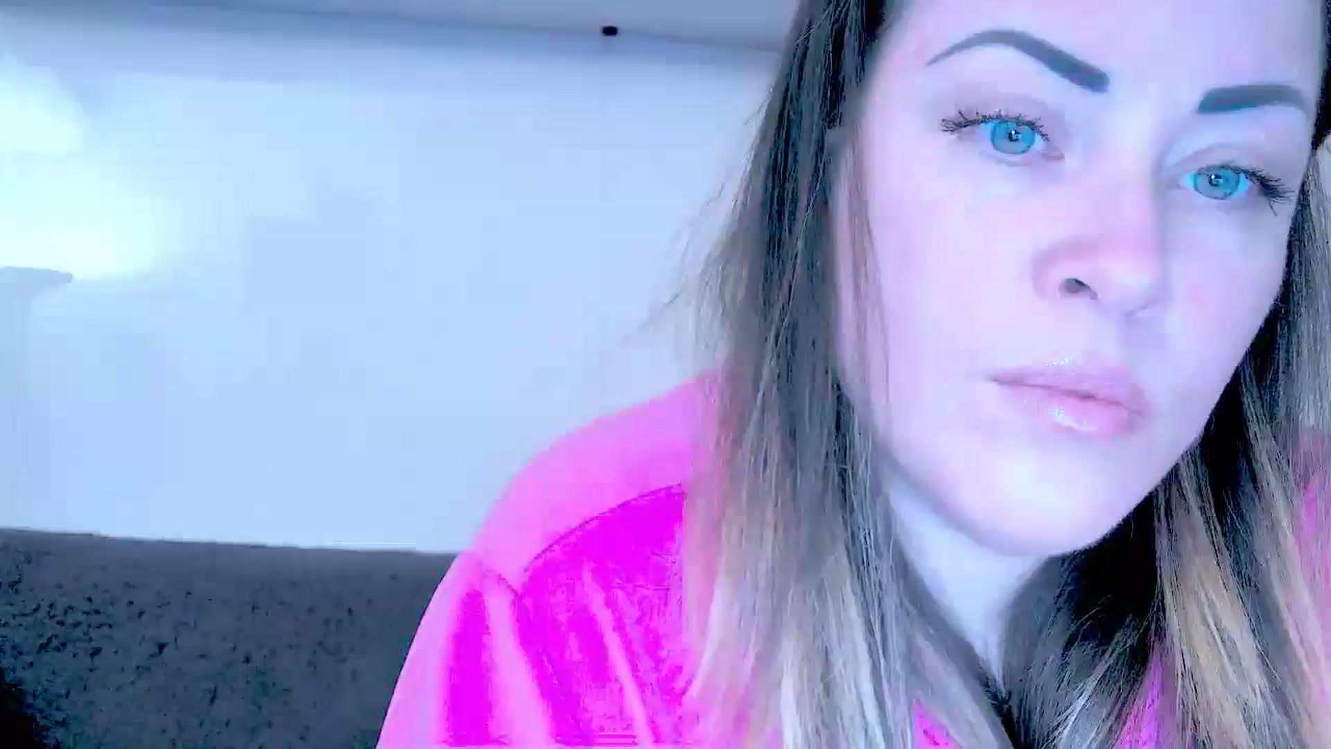 Gallery image thumbnail from Crazy_Ass's myfreecams stream on, 03/11/2025, 16:31 image 16 of 20
