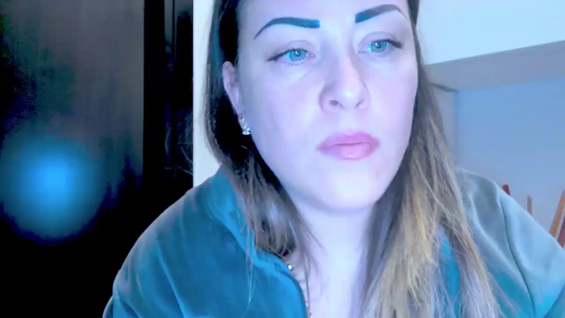 Gallery image thumbnail from Crazy_Ass's myfreecams stream on, 03/31/2025, 14:06 image 13 of 20